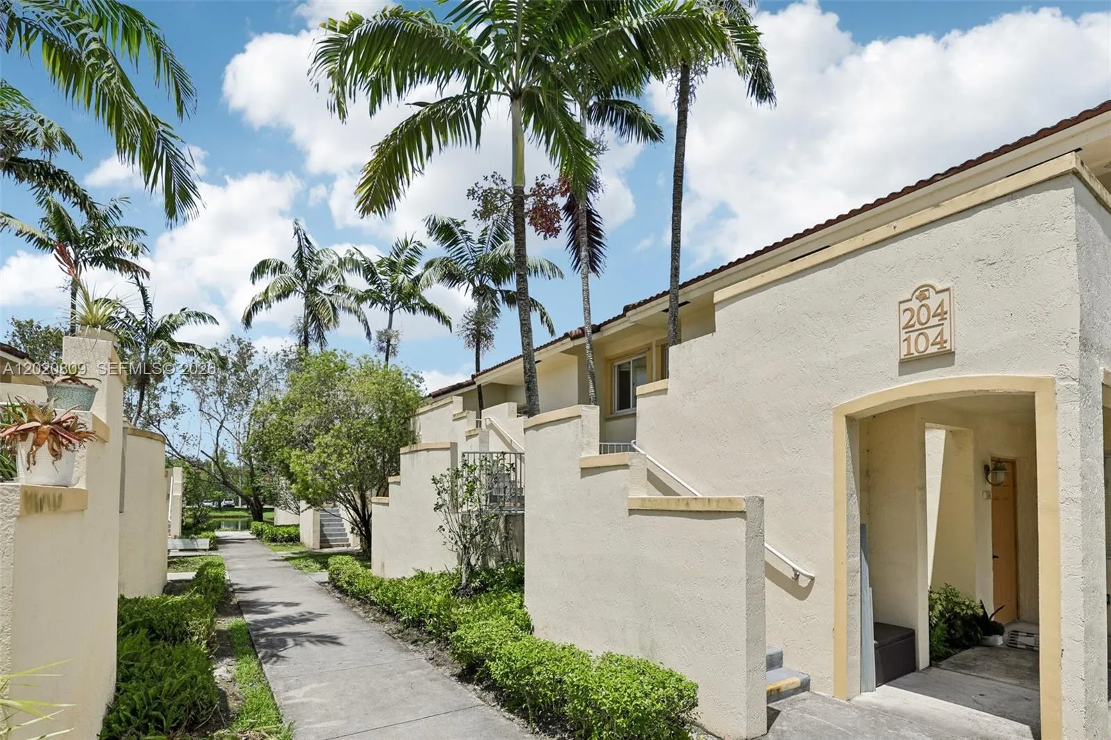 Vendido 6235 SW 47th Manor 201, Davie, FL 33314, Davie, FL 33314