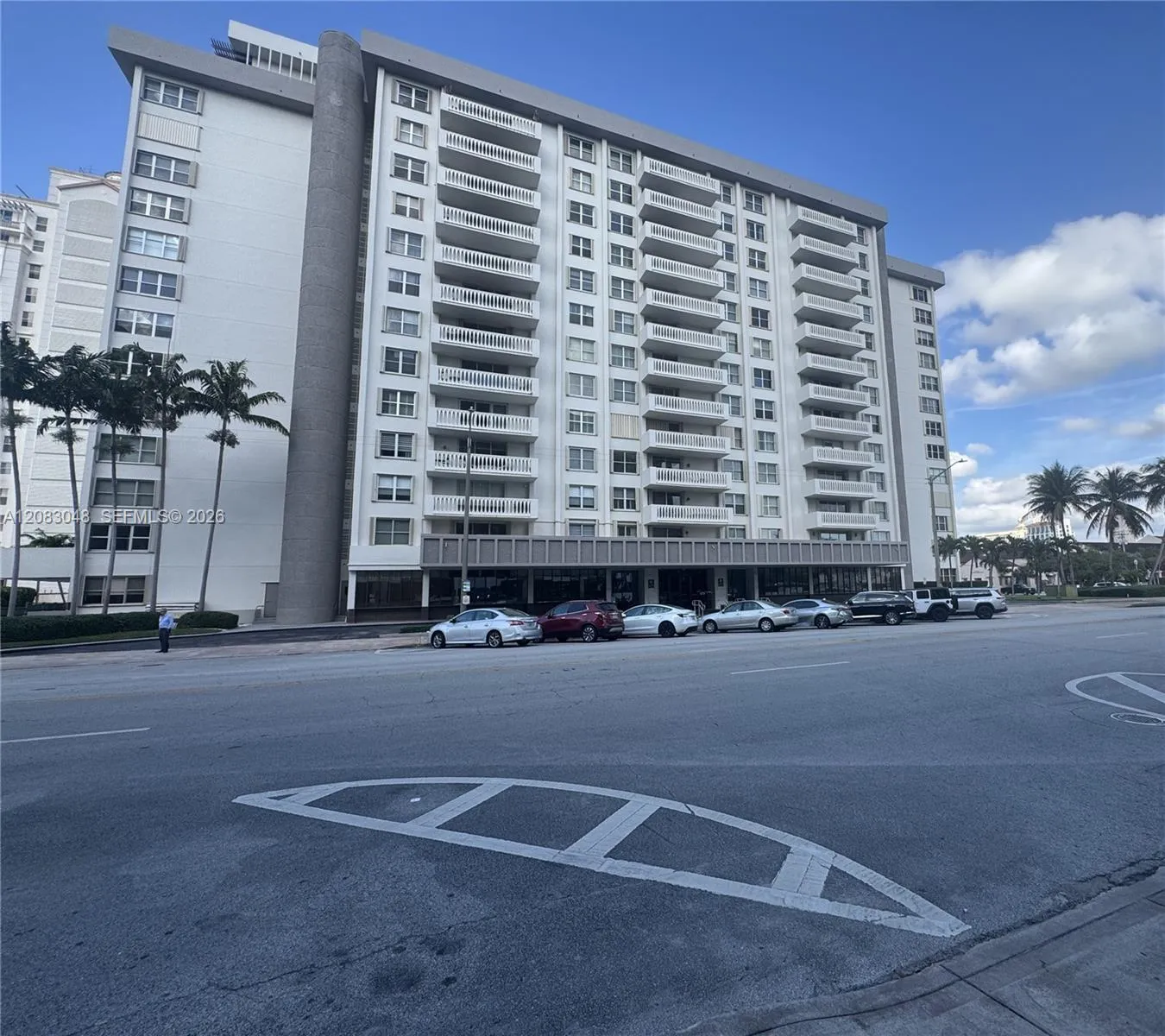 En Venta 625 Biltmore Way 1103, Coral Gables, FL 33134, Coral Gables, FL 33134