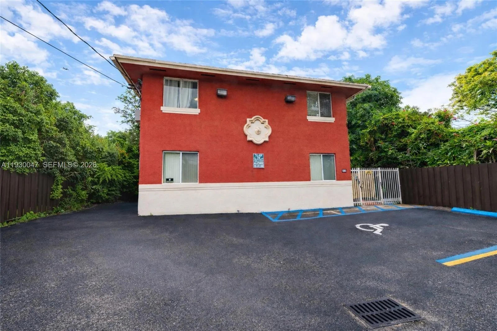 Foto de propiedad en 63 NW 17th Place 6, Miami, FL 33125 Miami con MLS# 