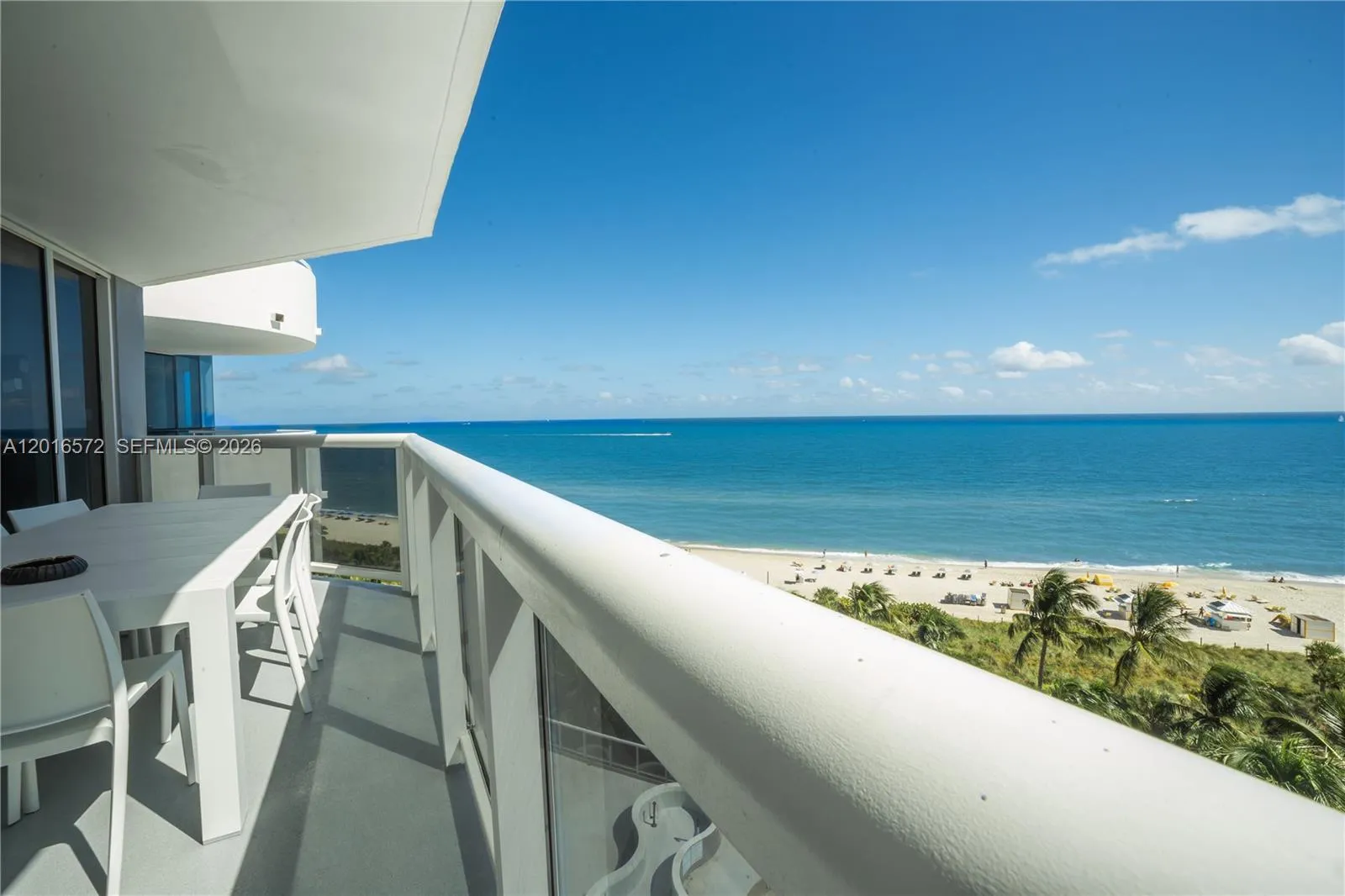 Foto de propiedad en 6301 Collins Avenue 1102, Miami Beach, FL 33141 Miami Beach con MLS# 
