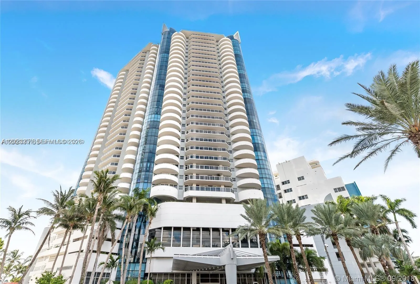 Foto de propiedad en 6301 Collins Avenue 1206, Miami Beach, FL 33141 Miami Beach con MLS# 