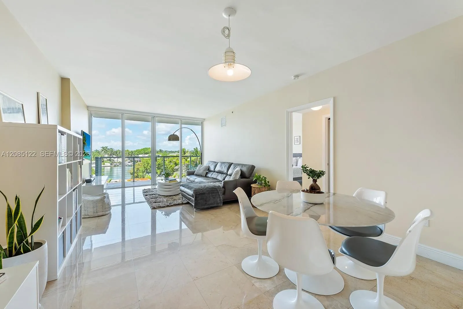 En Renta 6305 Indian Creek Drive 4D, Miami Beach, FL 33141, Miami Beach, FL 33141