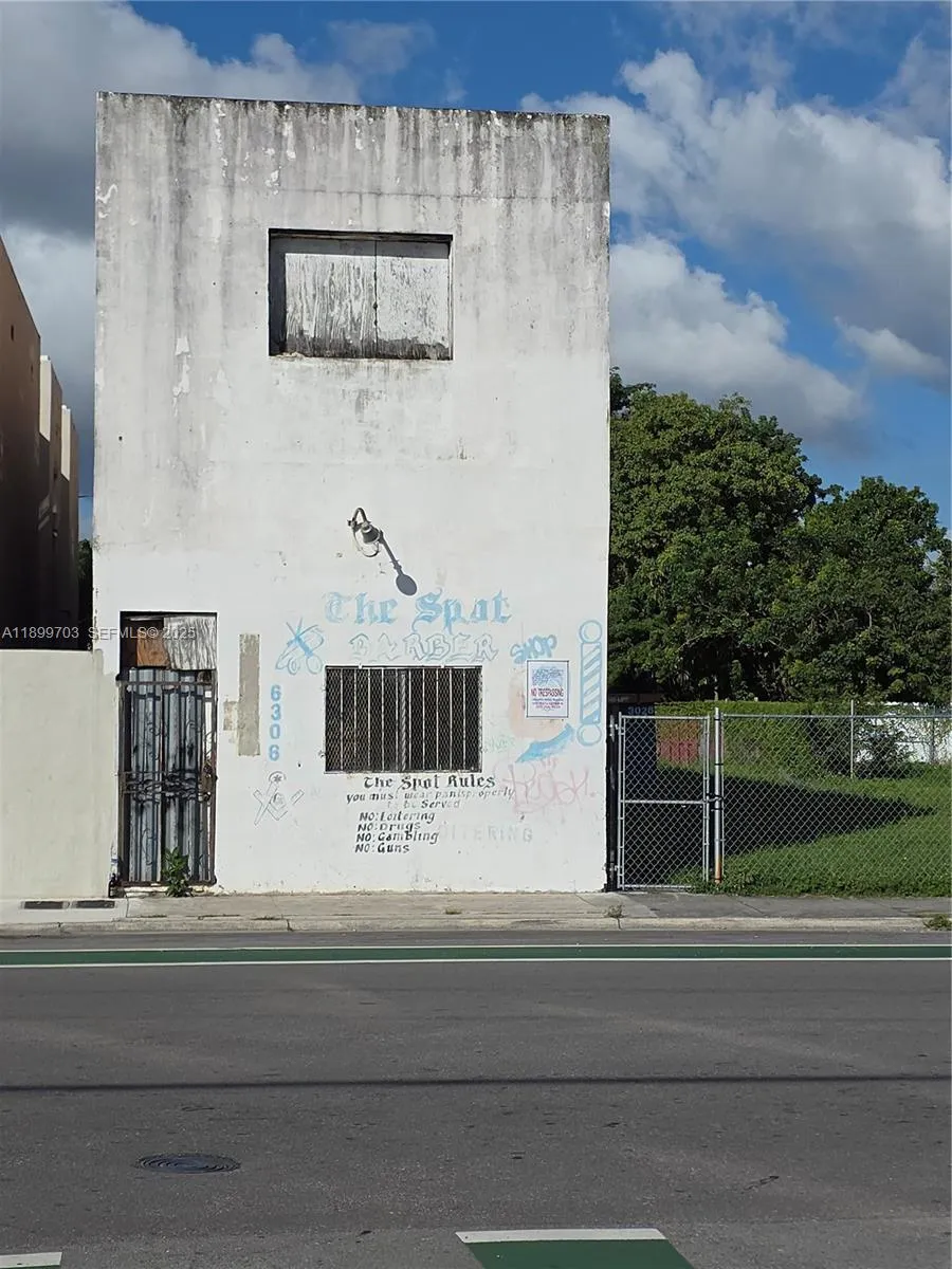 En Venta 6306 NW 15th Avenue, Miami, FL 33147, Miami, FL 33147