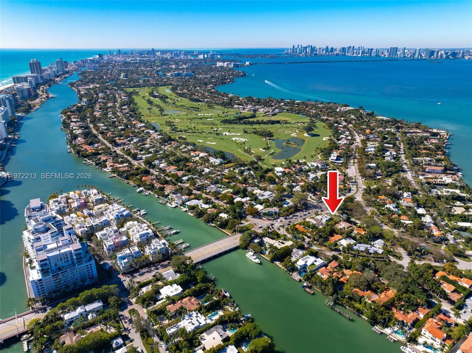 Foto de propiedad en 6311 La Gorce Drive, Miami Beach, FL 33141 Miami Beach con MLS# 