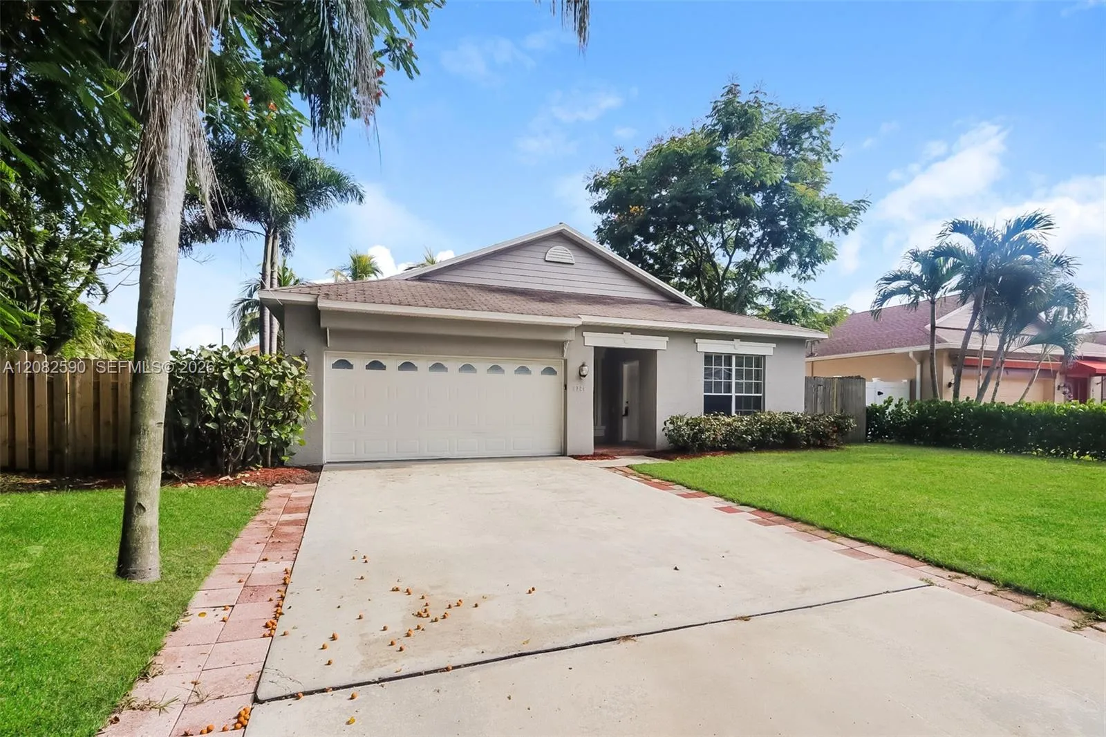 Foto de propiedad en 6329 Dimond Street, Jupiter, FL 33458 Jupiter con MLS# 