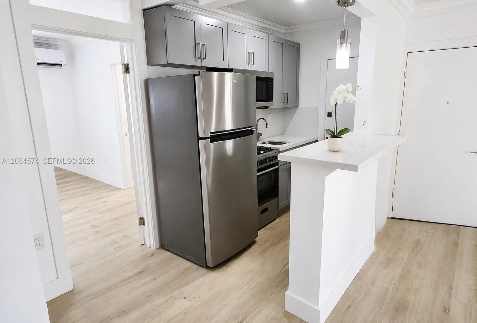 En Renta 6330 SW 79th Street 19, South Miami, FL 33143, South Miami, FL 33143