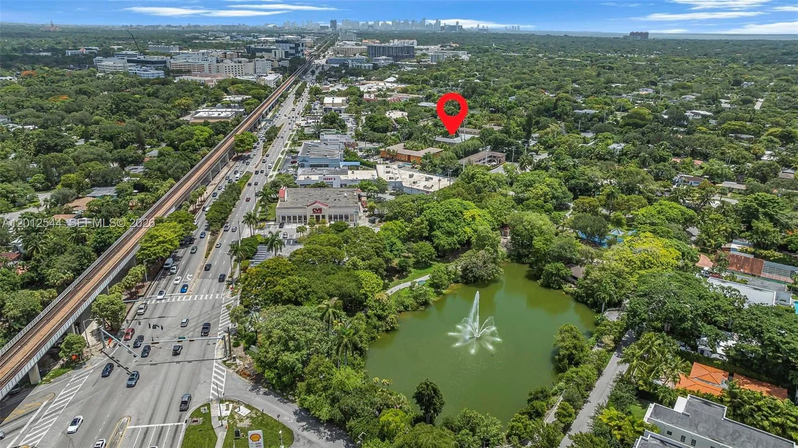 Foto de propiedad en 6330 SW 79th Street 2, South Miami, FL 33143 South Miami con MLS# 
