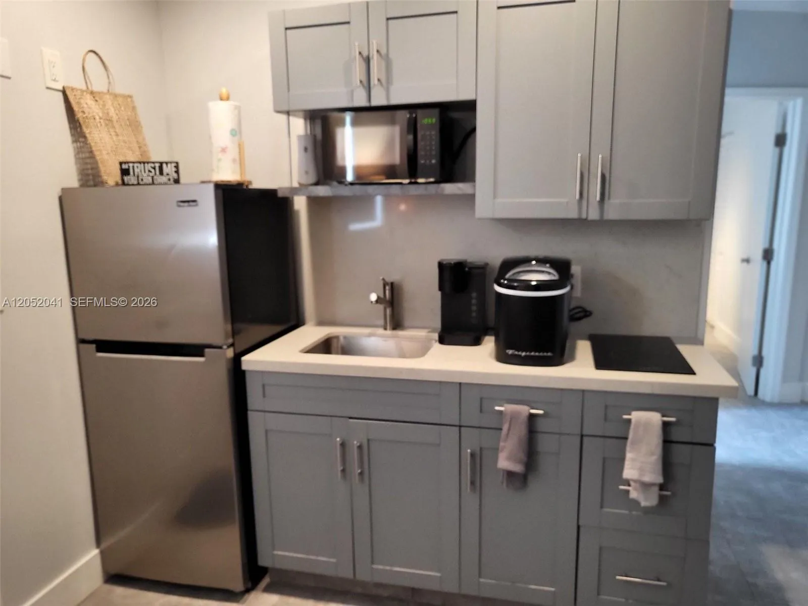 Foto de propiedad en 6335 N Miami Avenue 1, Miami, FL 33150 Miami con MLS# 