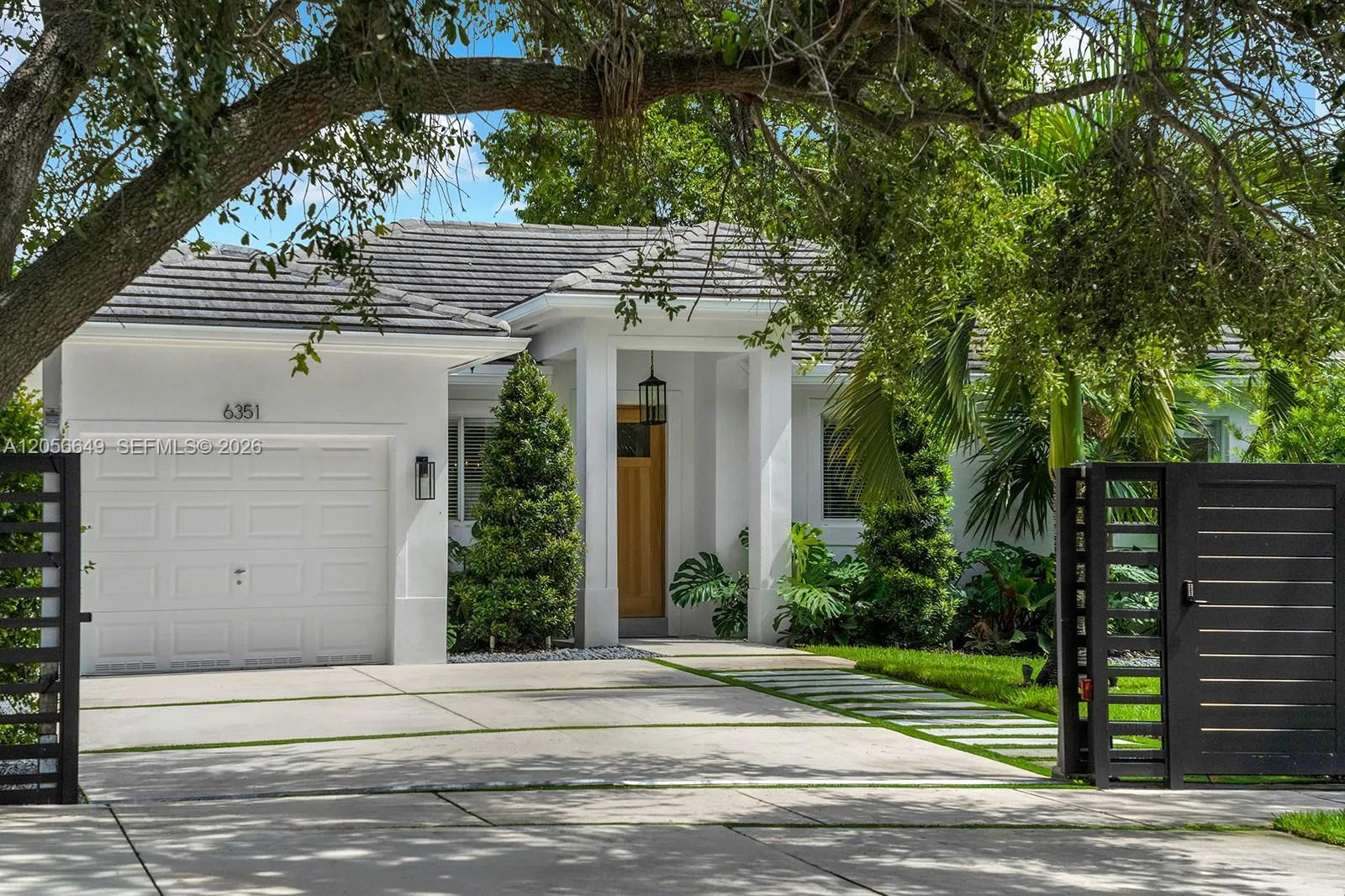 En Venta 6351 SW 39th Street, Miami, FL 33155, Miami, FL 33155