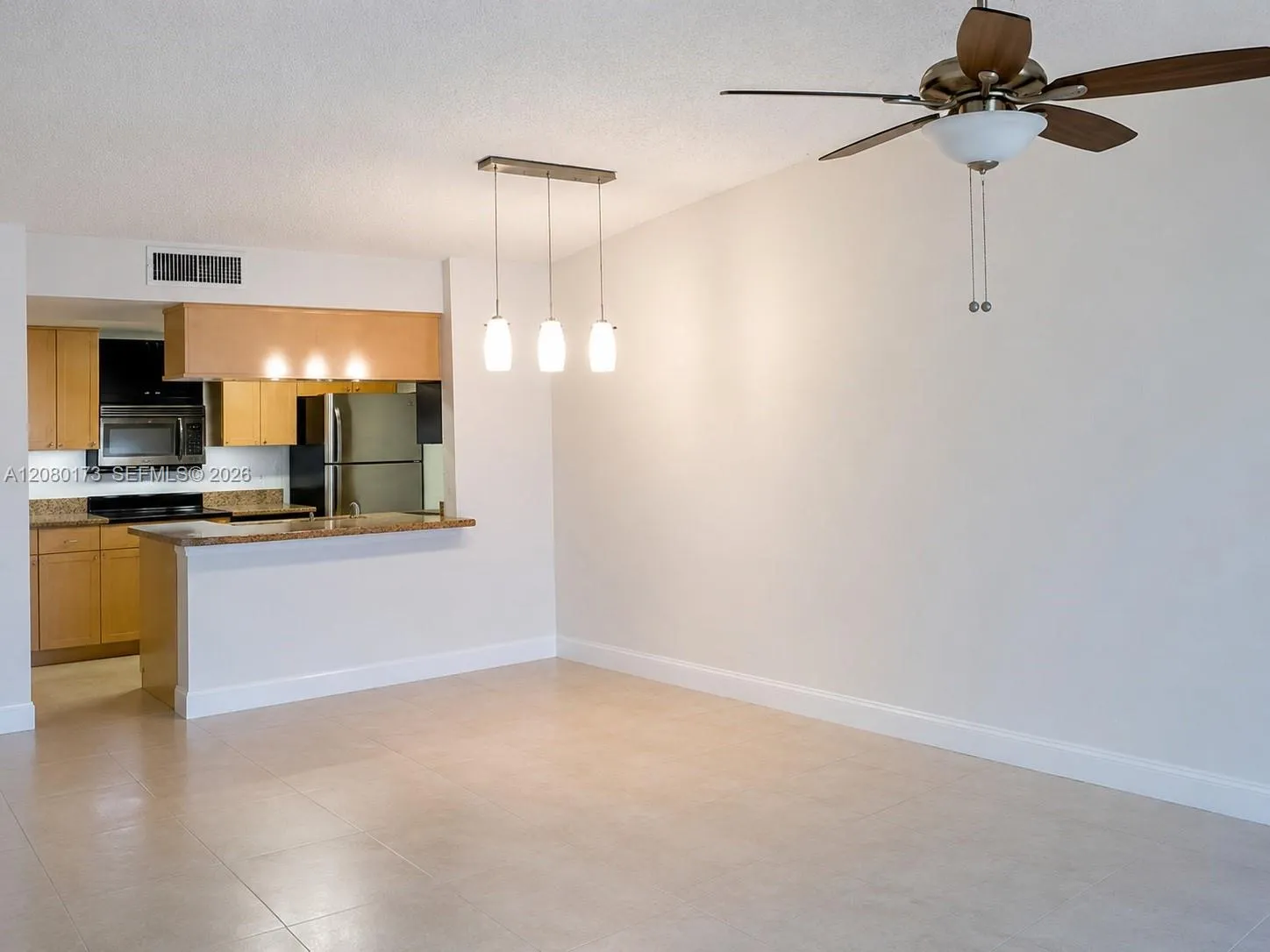 Foto de propiedad en 6355 La Costa Drive M, Boca Raton, FL 33433 Boca Raton con MLS# 