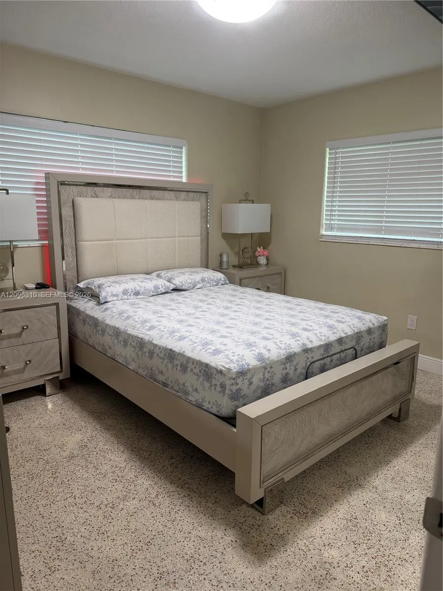 En Renta 6355 SW 23rd Street, Miami, FL 33155, Miami, FL 33155