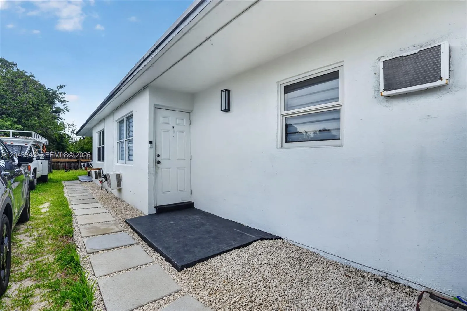 Foto de propiedad en 636 NW 14th Terrace 636, Fort Lauderdale, FL 33311 Fort Lauderdale con MLS# 