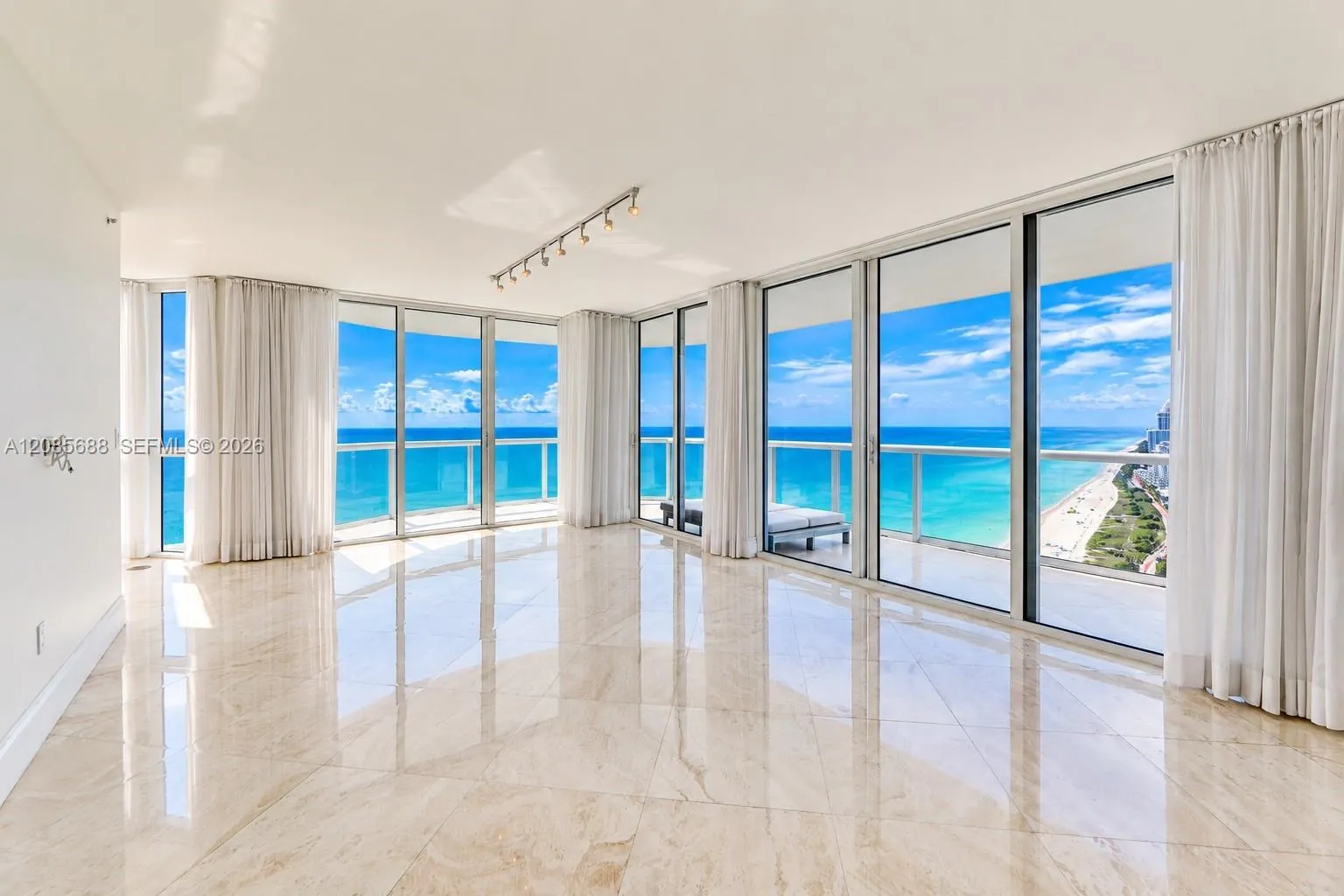 En Renta 6365 Collins Avenue 3403, Miami Beach, FL 33141, Miami Beach, FL 33141