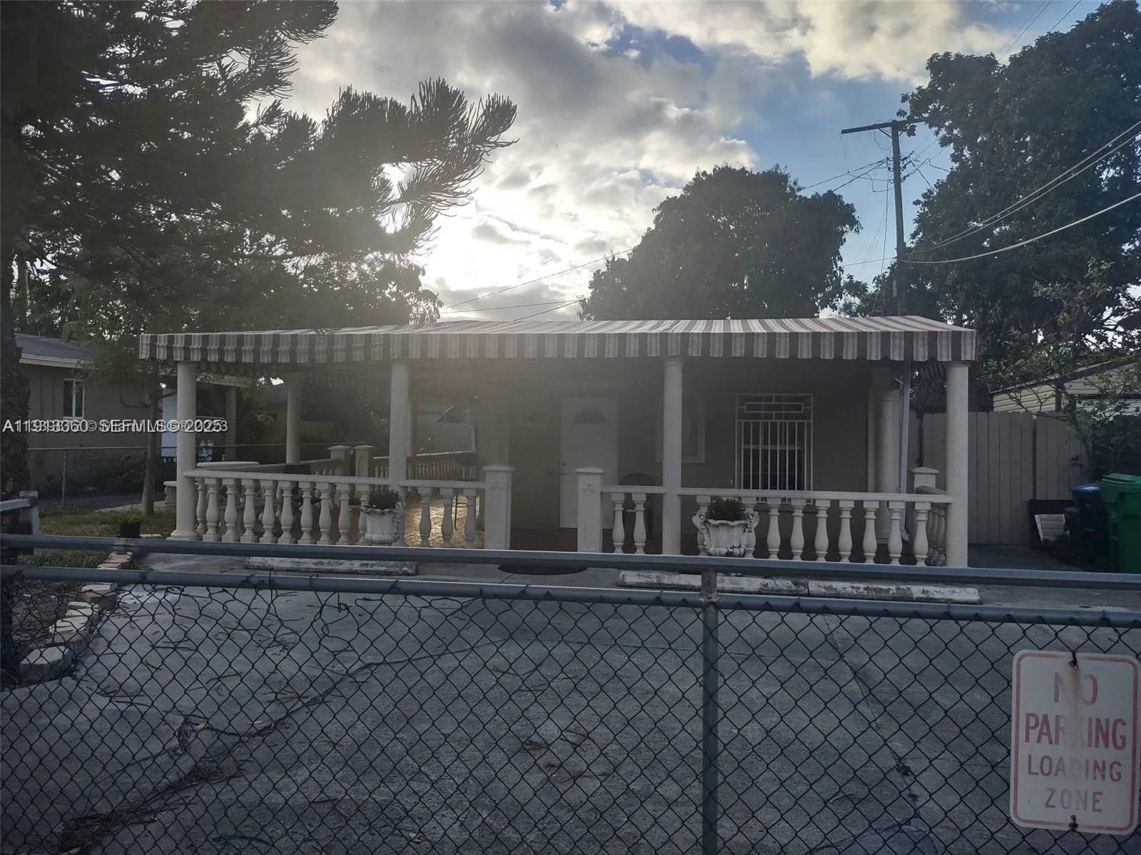 Foto de propiedad en 6422 NW 29th Avenue, Miami, FL 33147 Miami con MLS# 