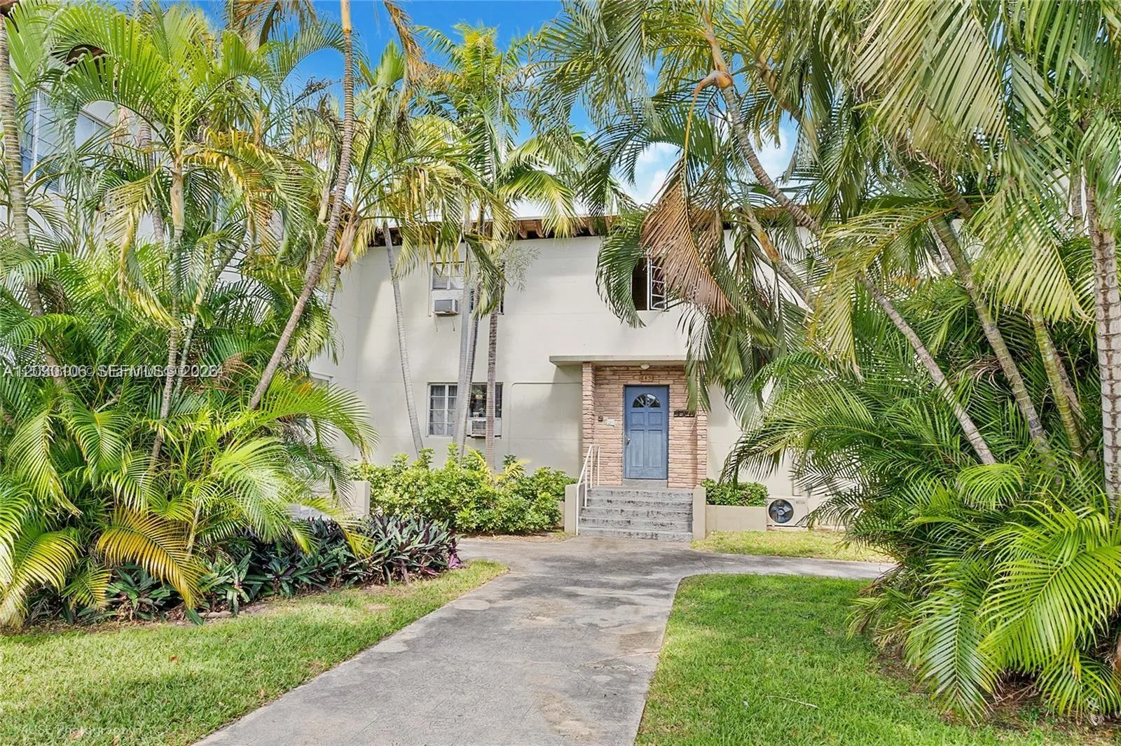 Foto de propiedad en 645 83rd Street 50, Miami Beach, FL 33141 Miami Beach con MLS# 