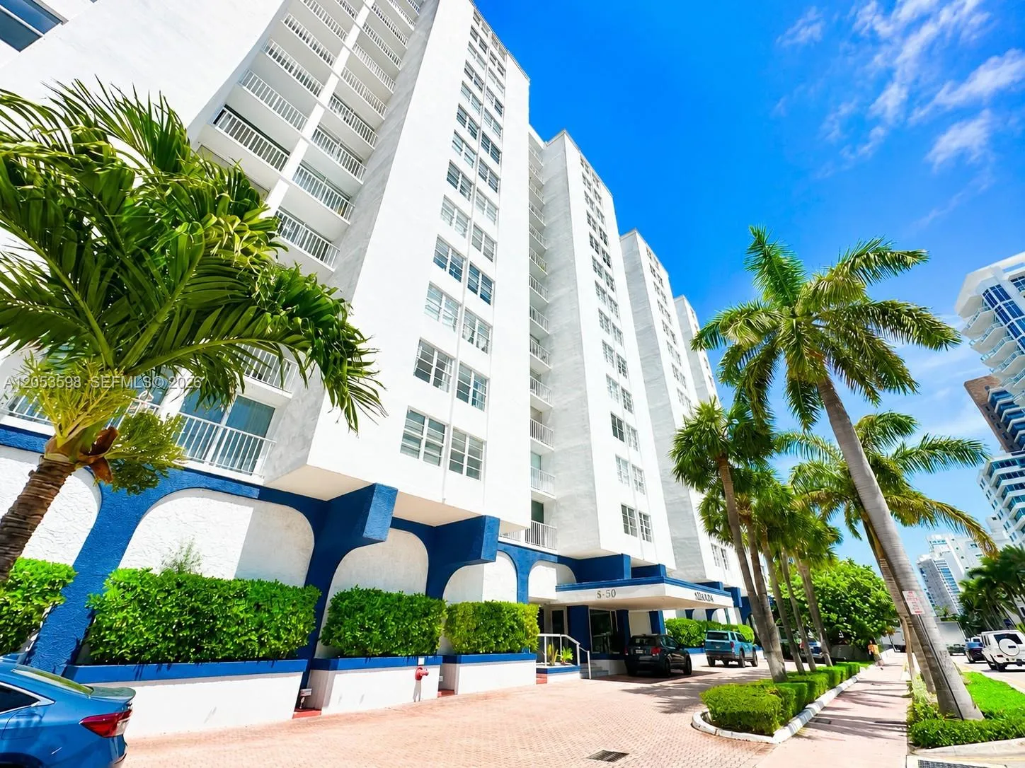 Foto de propiedad en 6450 Collins Avenue 1001, Miami Beach, FL 33141 Miami Beach con MLS# 