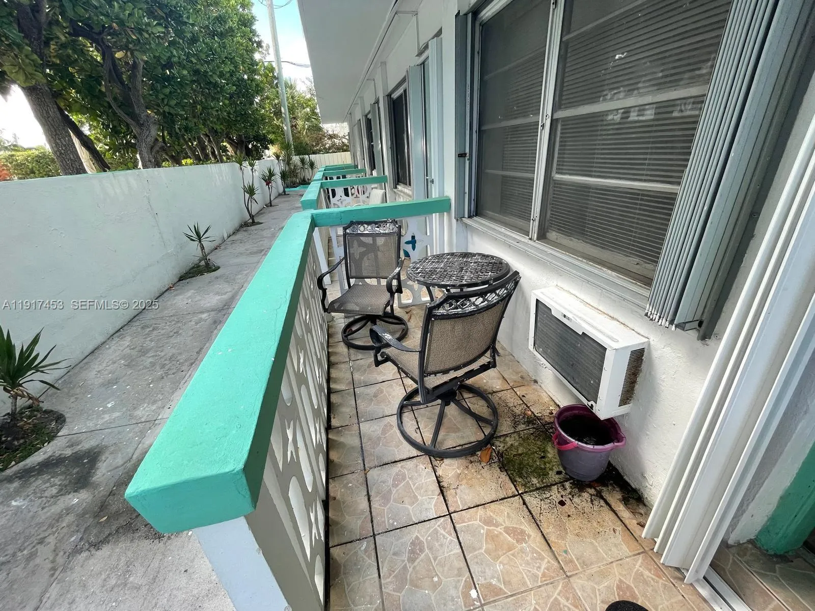 Foto de propiedad en 6490 Collins Avenue 5, Miami Beach, FL 33141 Miami Beach con MLS# 