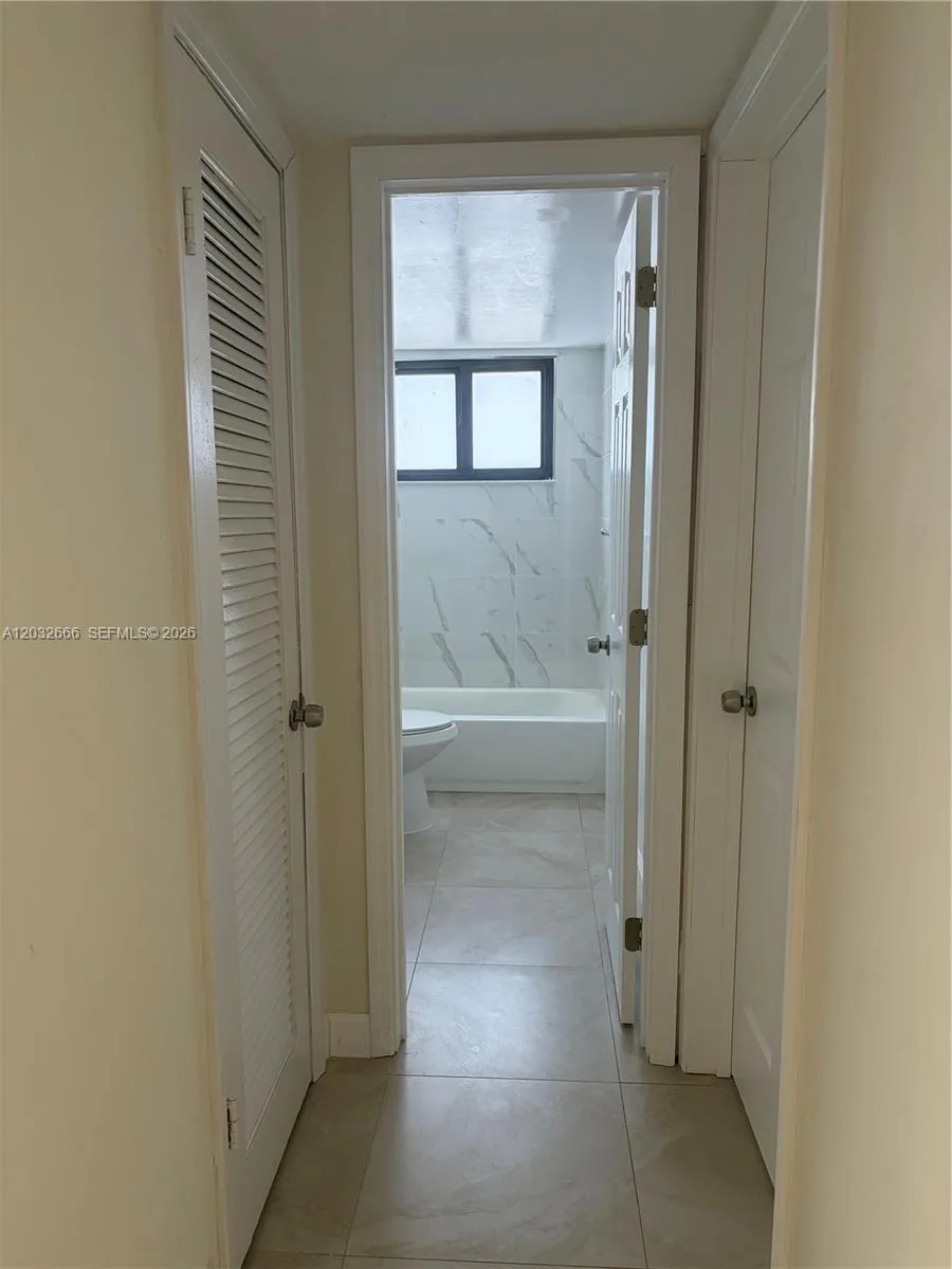 En Renta 65 W 13th Street 4, Hialeah, FL 33010, Hialeah, FL 33010
