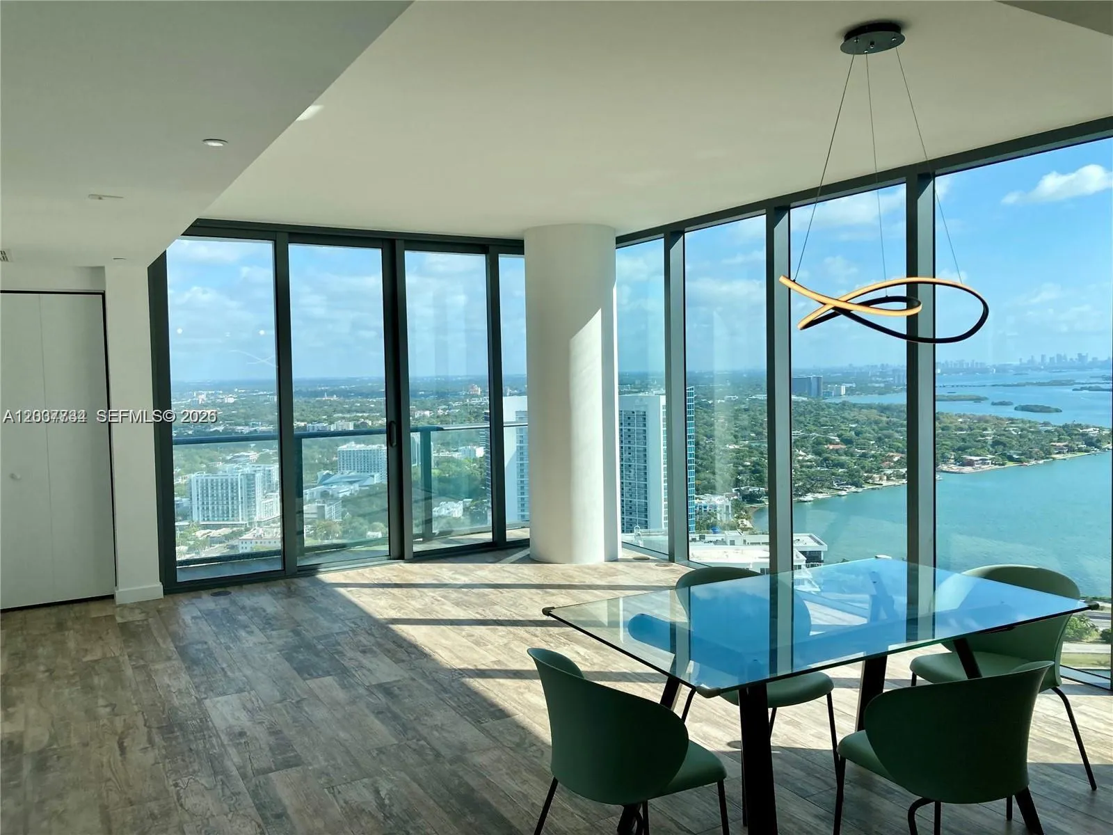 Foto de propiedad en 650 NE 32nd Street 4408, Miami, FL 33137 Miami con MLS# 
