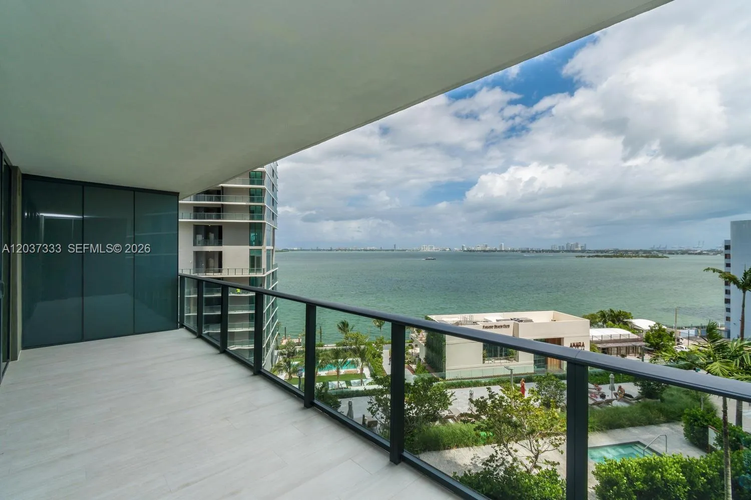 Foto de propiedad en 650 NE 32nd Street 805, Miami, FL 33137 Miami con MLS# 