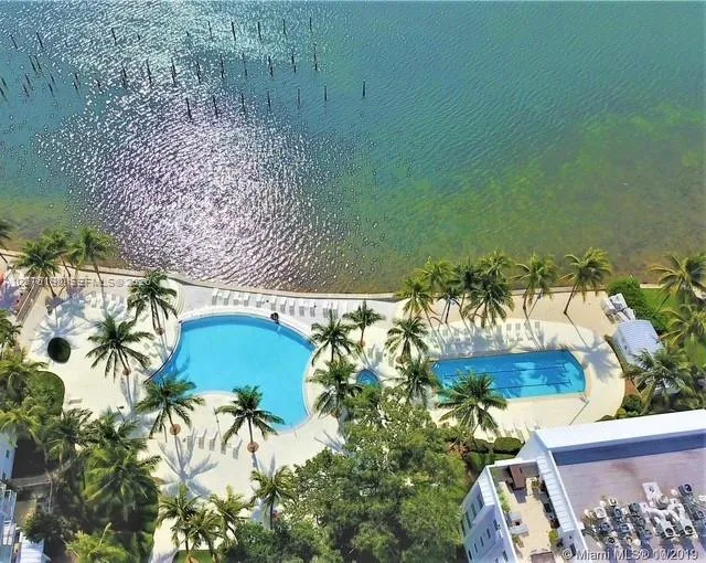 Foto de propiedad en 650 NE 64th Street G602, Miami, FL 33138 Miami con MLS#