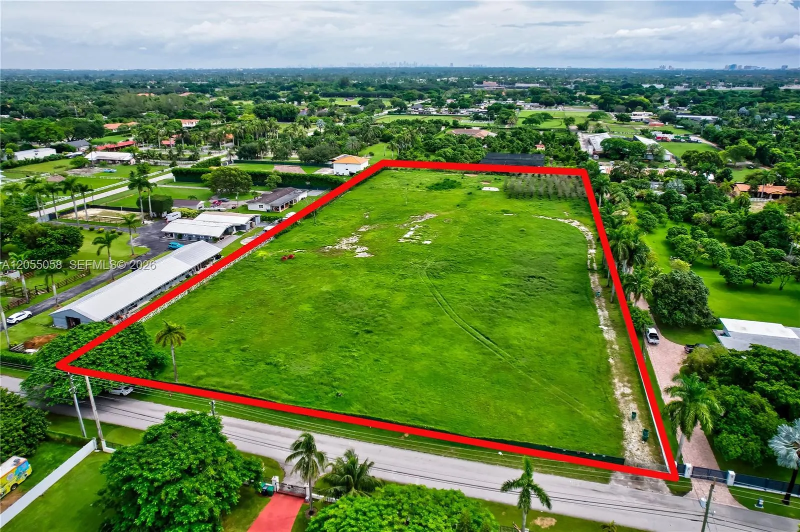 Foto de propiedad en 6501 SW 125th Avenue, Miami, FL 33183 Miami con MLS# 