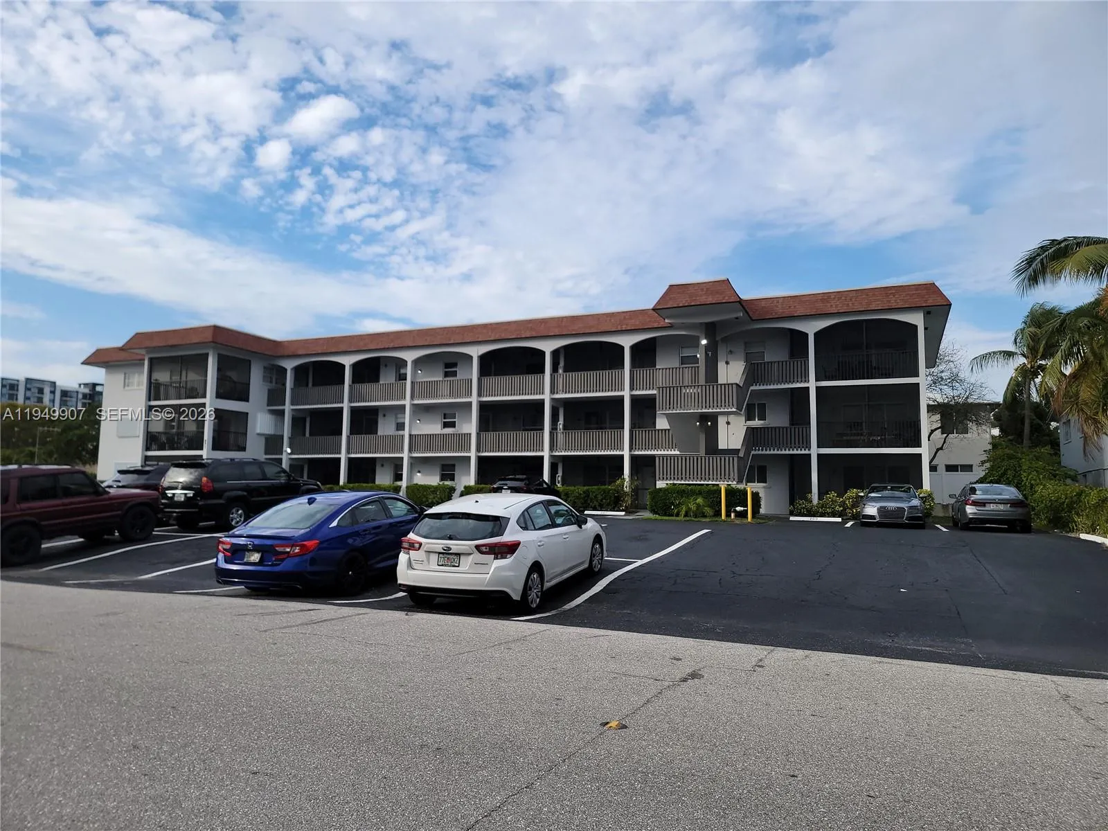 En Venta 651 Pine Drive 110, Pompano Beach, FL 33060, Pompano Beach, FL 33060