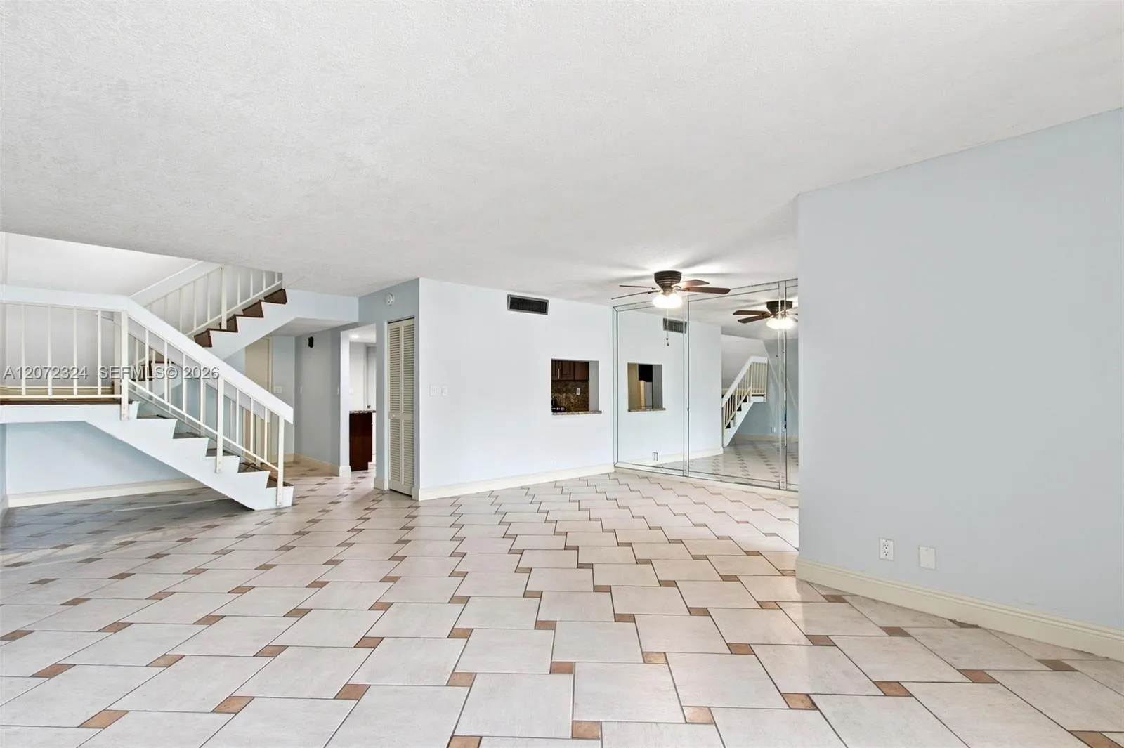 Foto de propiedad en 6511 Racquet Club Drive 46, Lauderhill, FL 33319 Lauderhill con MLS# 