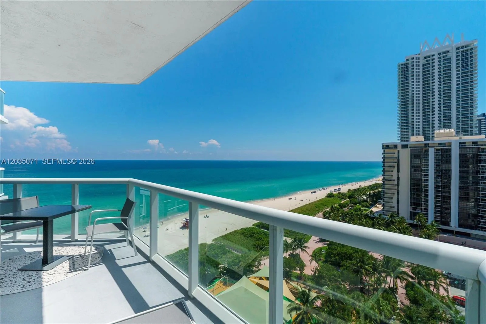En Renta 6515 Collins Avenue 1405, Miami Beach, FL 33141, Miami Beach, FL 33141