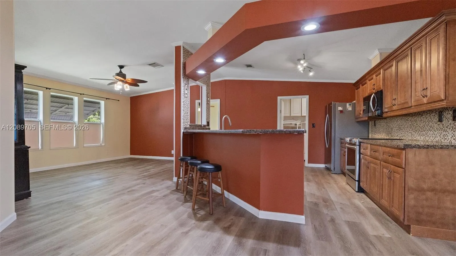En Venta 6515 Colonial Drive, Margate, FL 33063, Margate, FL 33063
