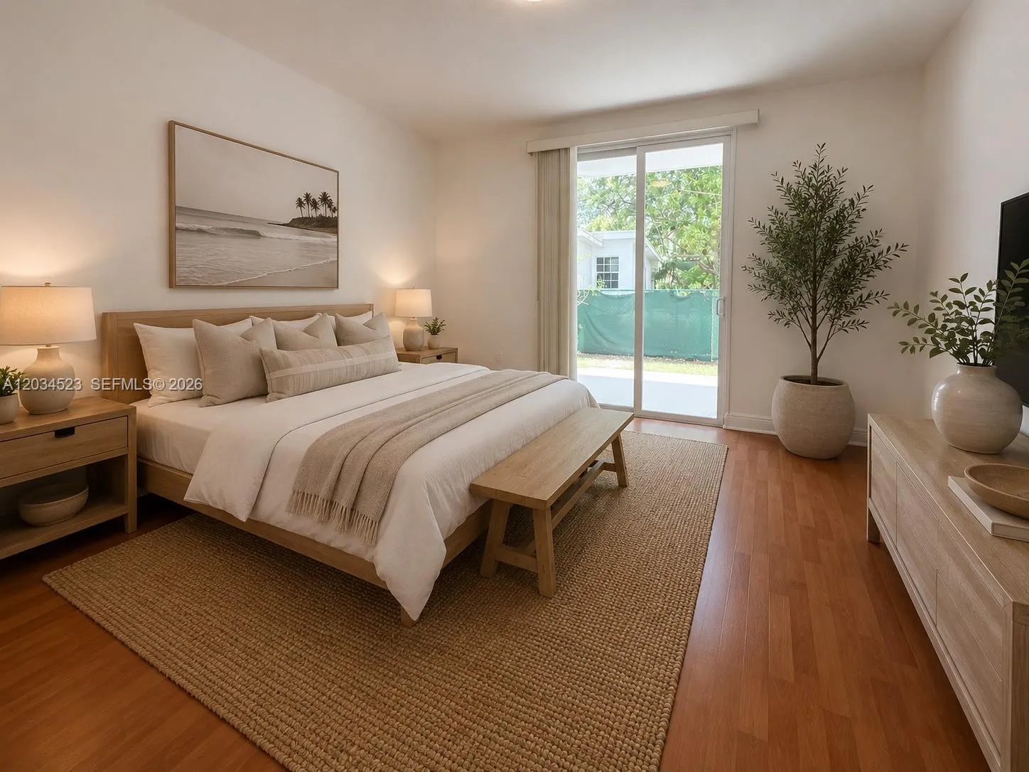 Foto de propiedad en 652 NE 63rd Street 105, Miami, FL 33138 Miami con MLS# 