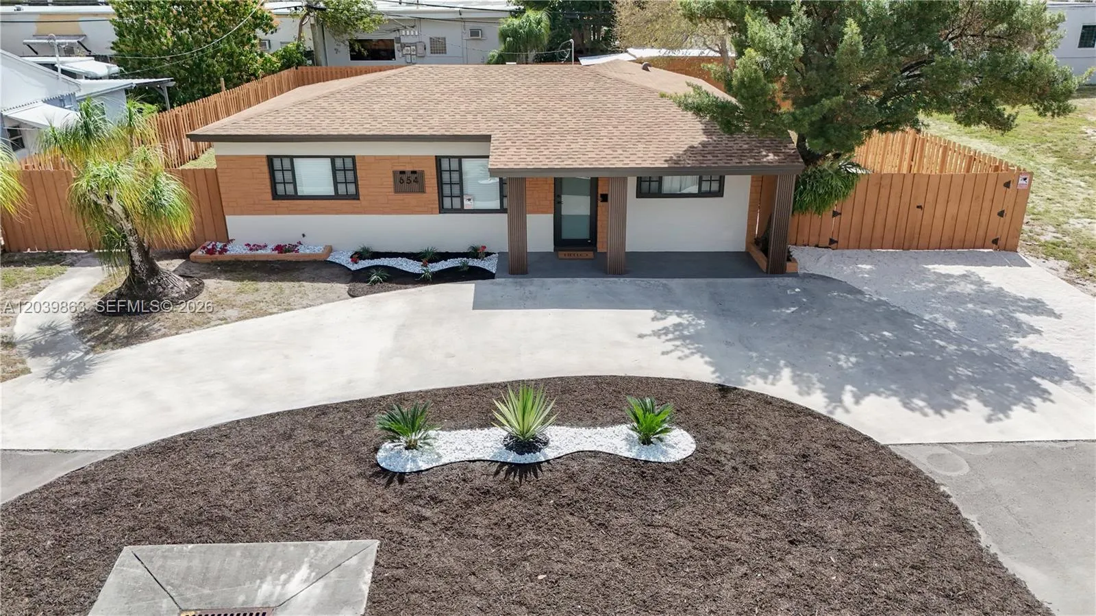 Vendido 654 NW 45th Street, Oakland Park, FL 33309, Oakland Park, FL 33309