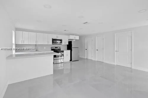 Foto de propiedad en 655 SW 5th Street, Homestead, FL 33030 Homestead con MLS# 