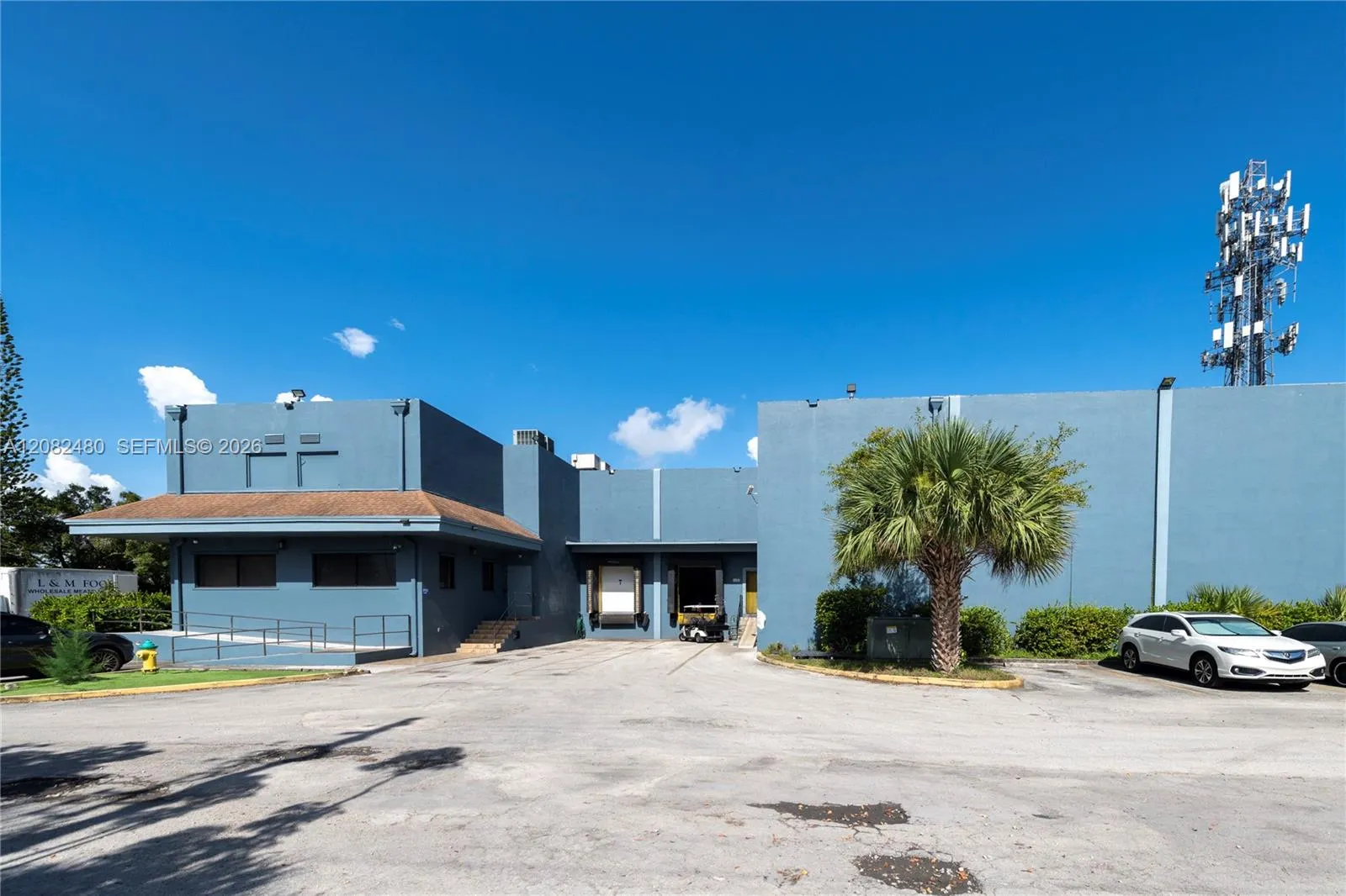 Foto de propiedad en 6575 Nova Drive, Davie, FL 33317 Davie con MLS# 