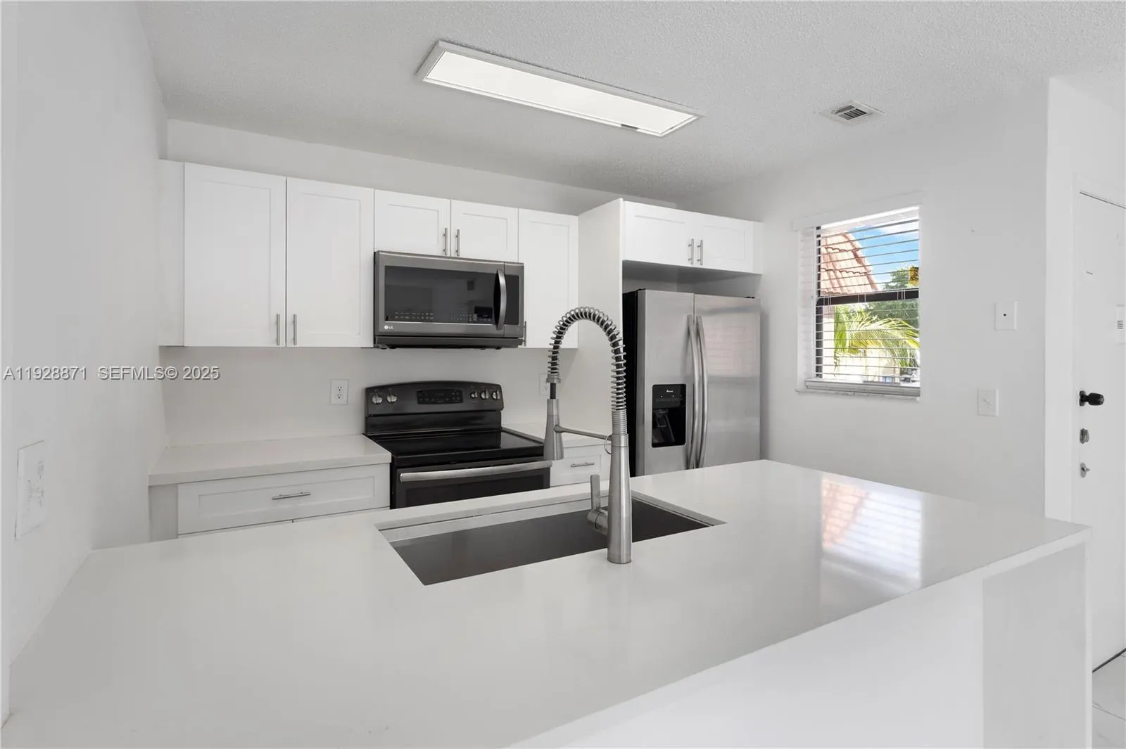 Foto de propiedad en 6580 W 27th Court 58-21, Hialeah, FL 33016 Hialeah con MLS# 