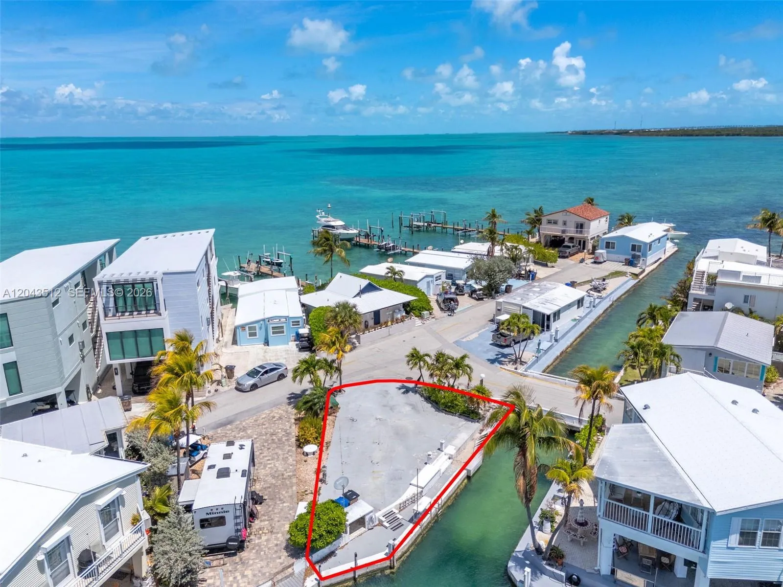 Foto de propiedad en 65821 Overseas Highway, Long Key, FL 33001 Long Key con MLS# 