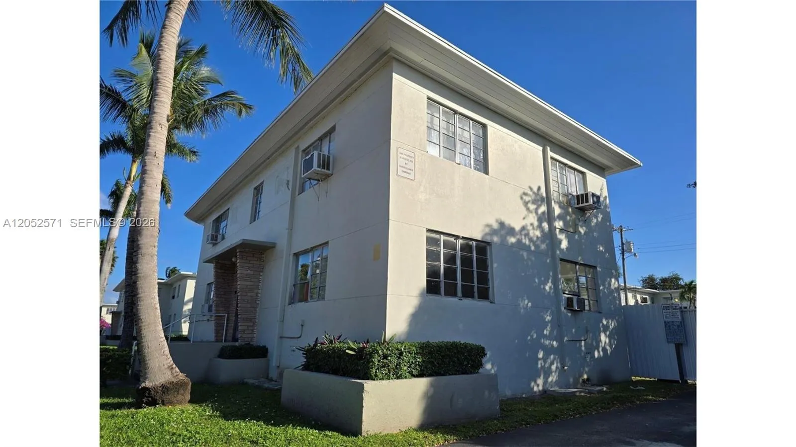 Foto de propiedad en 660 84th Street 39, Miami Beach, FL 33141 Miami Beach con MLS# 