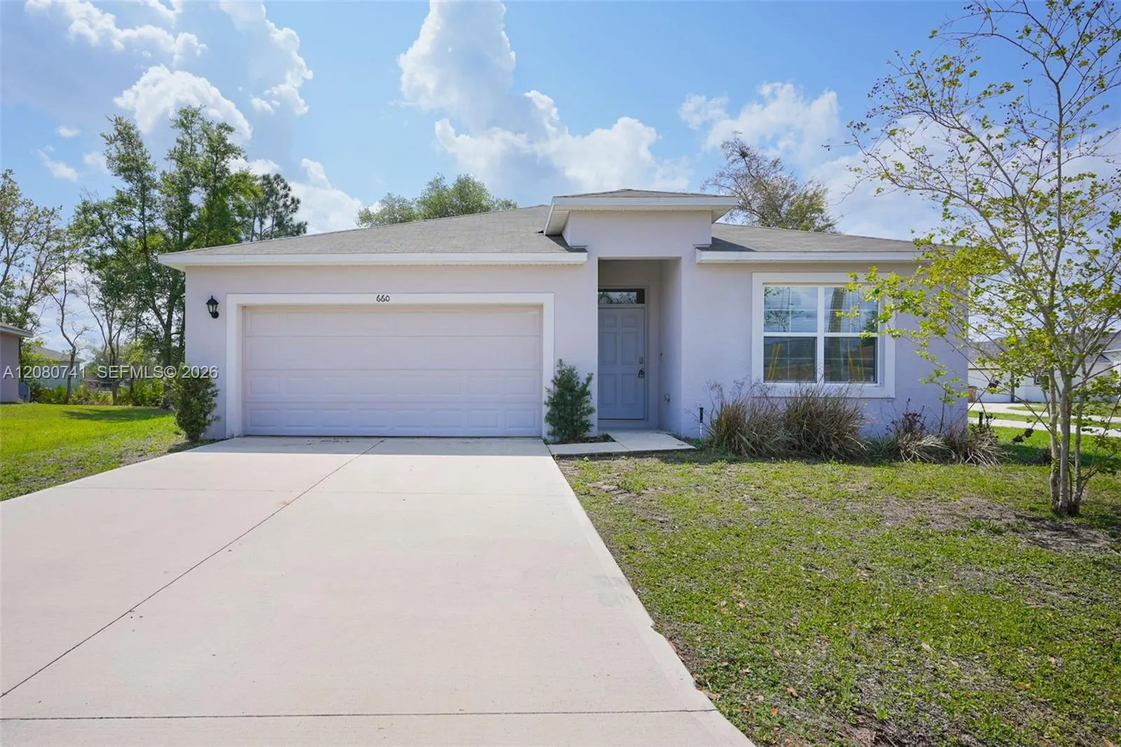 En Venta 660 Cotulla Drive, Kissimmee, FL 34758, Kissimmee, FL 34758