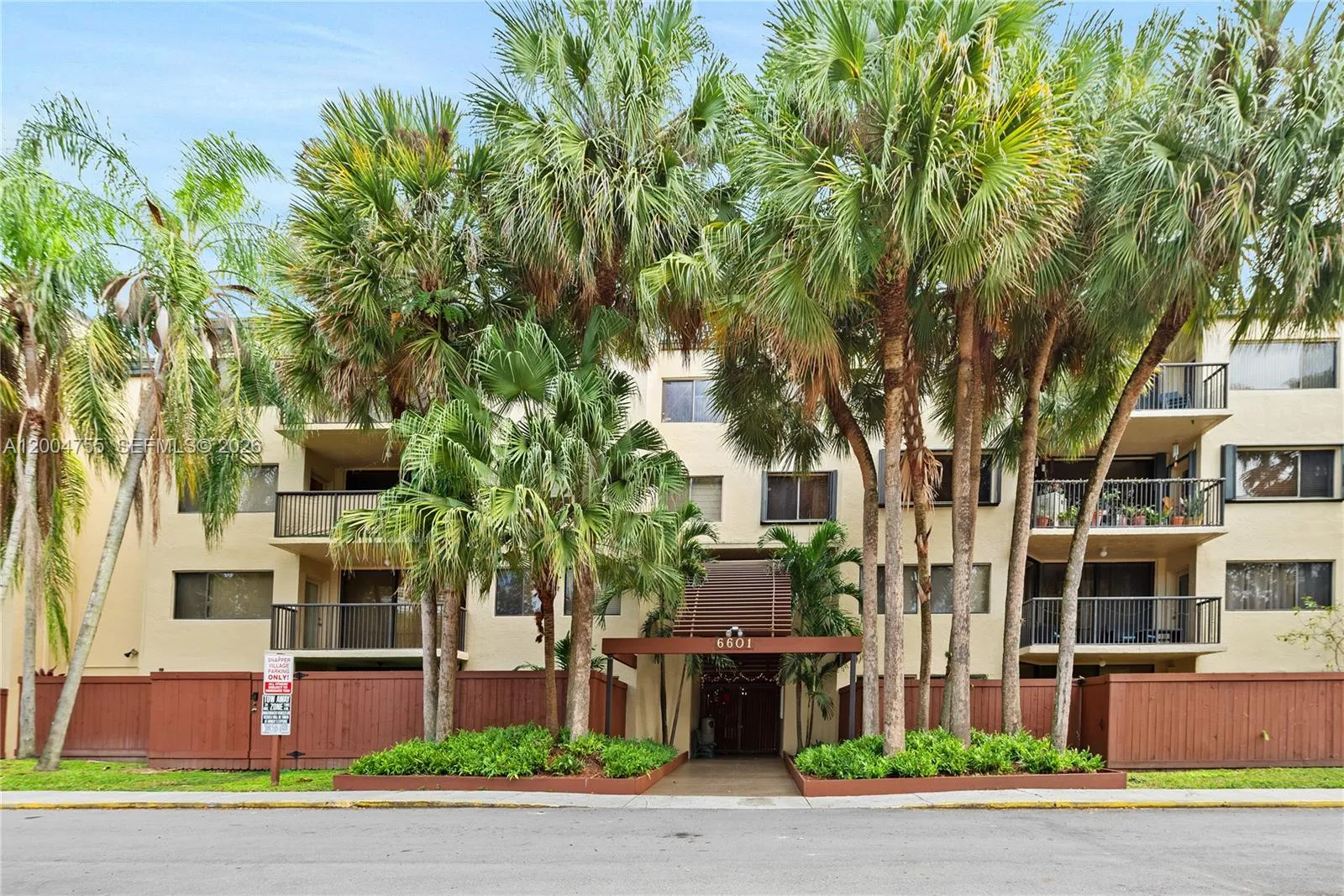 Vendido 6601 SW 116th Court 403, Miami, FL 33173, Miami, FL 33173