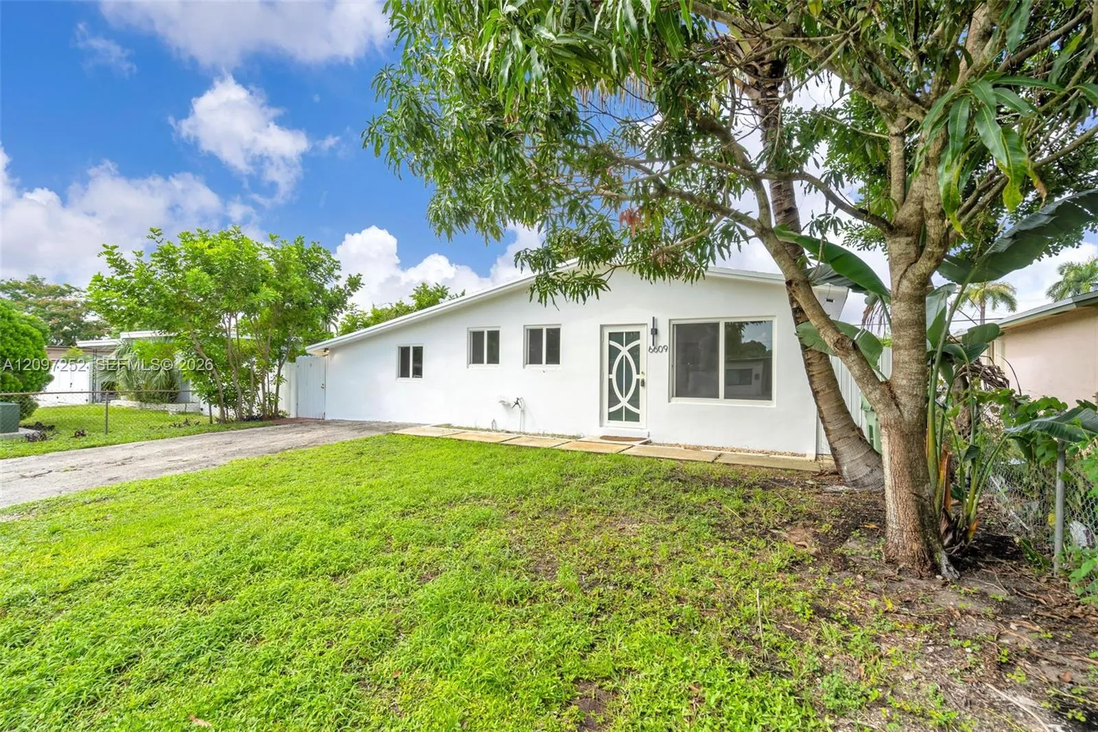 En Venta 6609 SW 1st Court, Pembroke Pines, FL 33023, Pembroke Pines, FL 33023