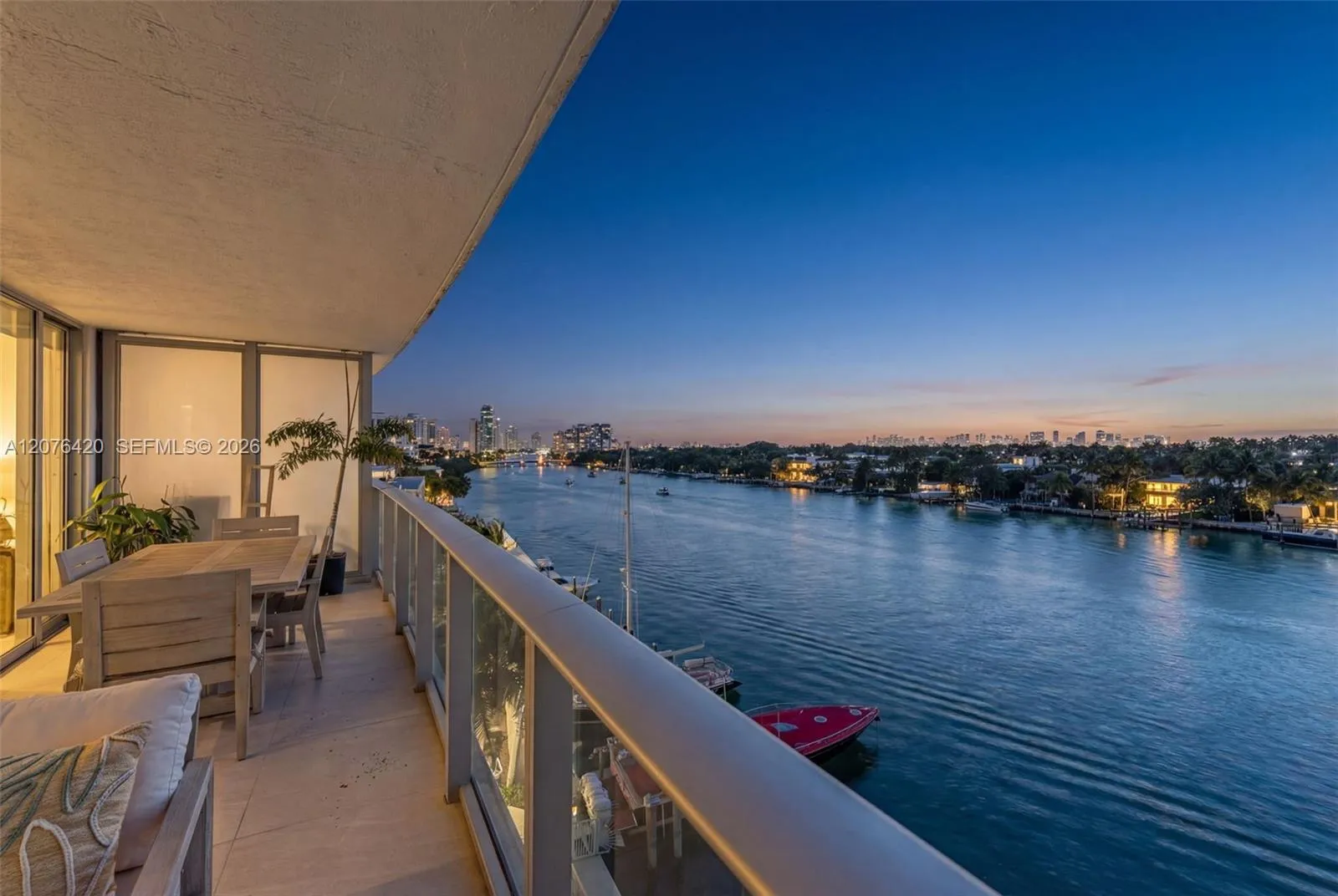 Foto de propiedad en 6620 Indian Creek Drive 609, Miami Beach, FL 33141 Miami Beach con MLS# 