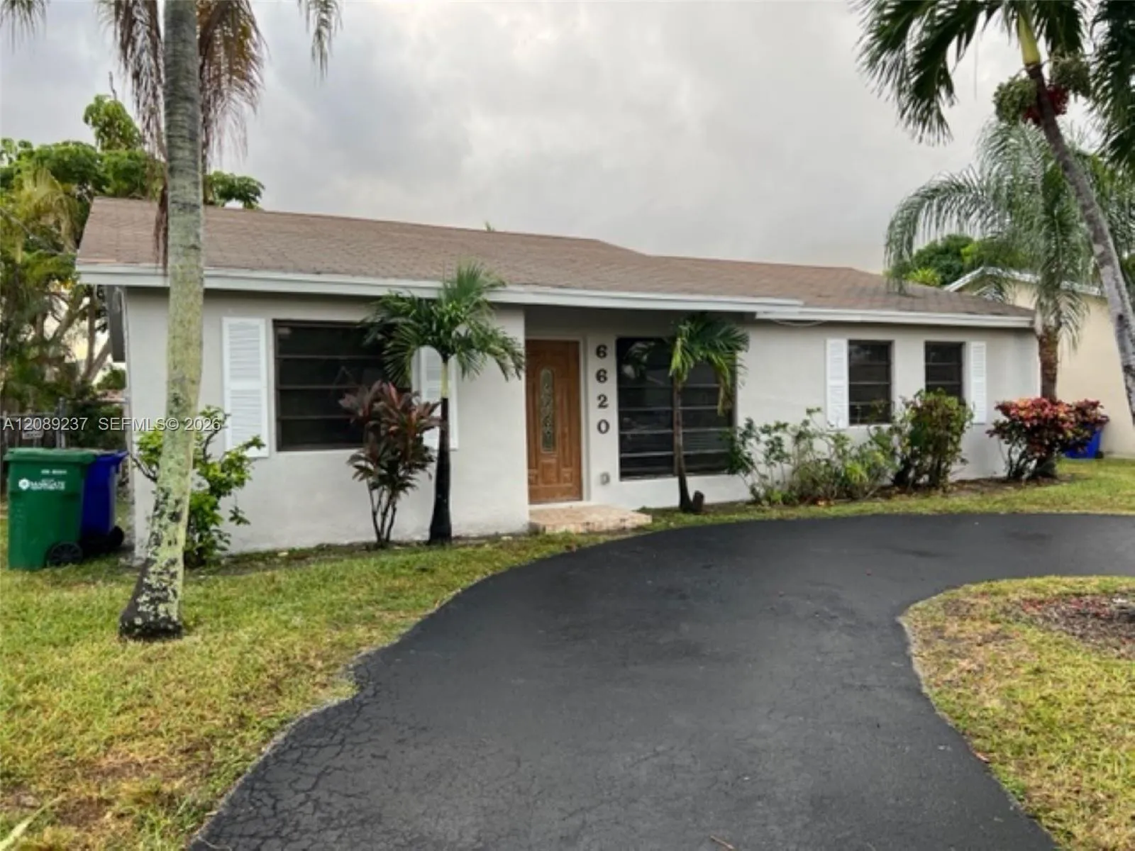 En Renta 6620 NW 24th Court 6620, Margate, FL 33063, Margate, FL 33063