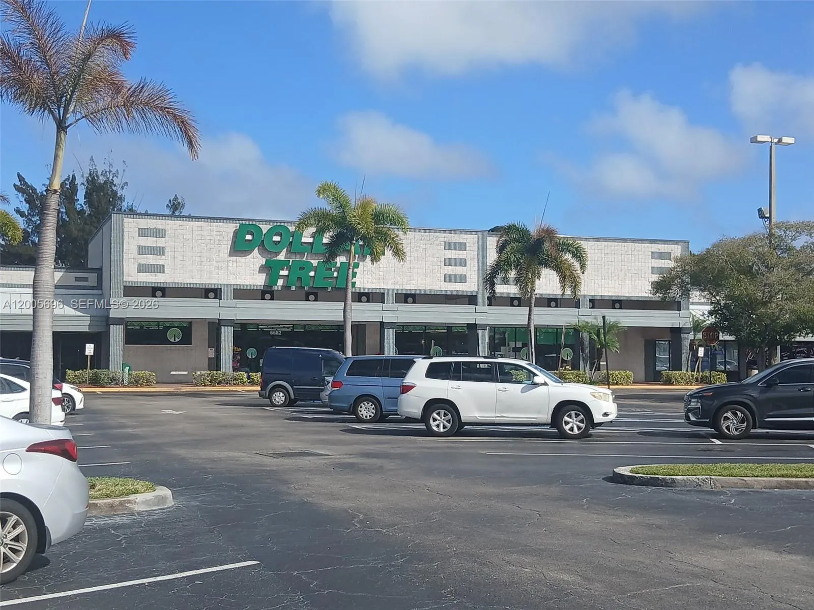 Foto de propiedad en 6642 S Us Hwy 1, Port St. Lucie, FL 34952 Port St. Lucie con MLS# 