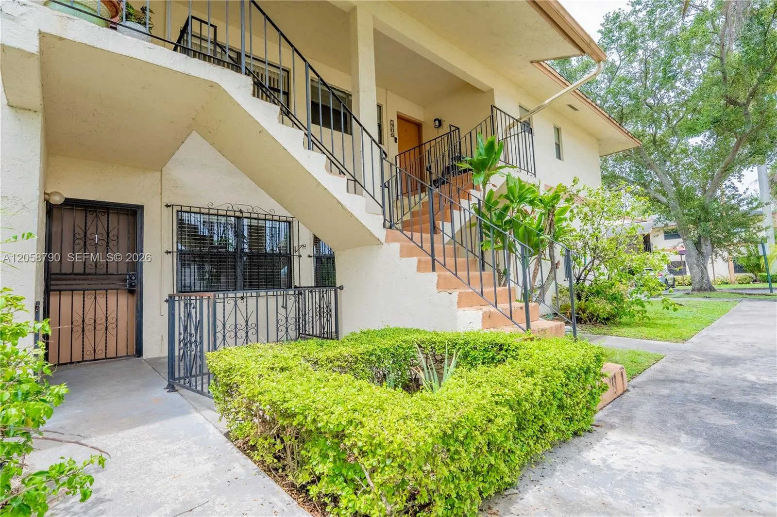 Foto de propiedad en 6660 SW 130th Avenue 1701, Miami, FL 33183 Miami con MLS# 