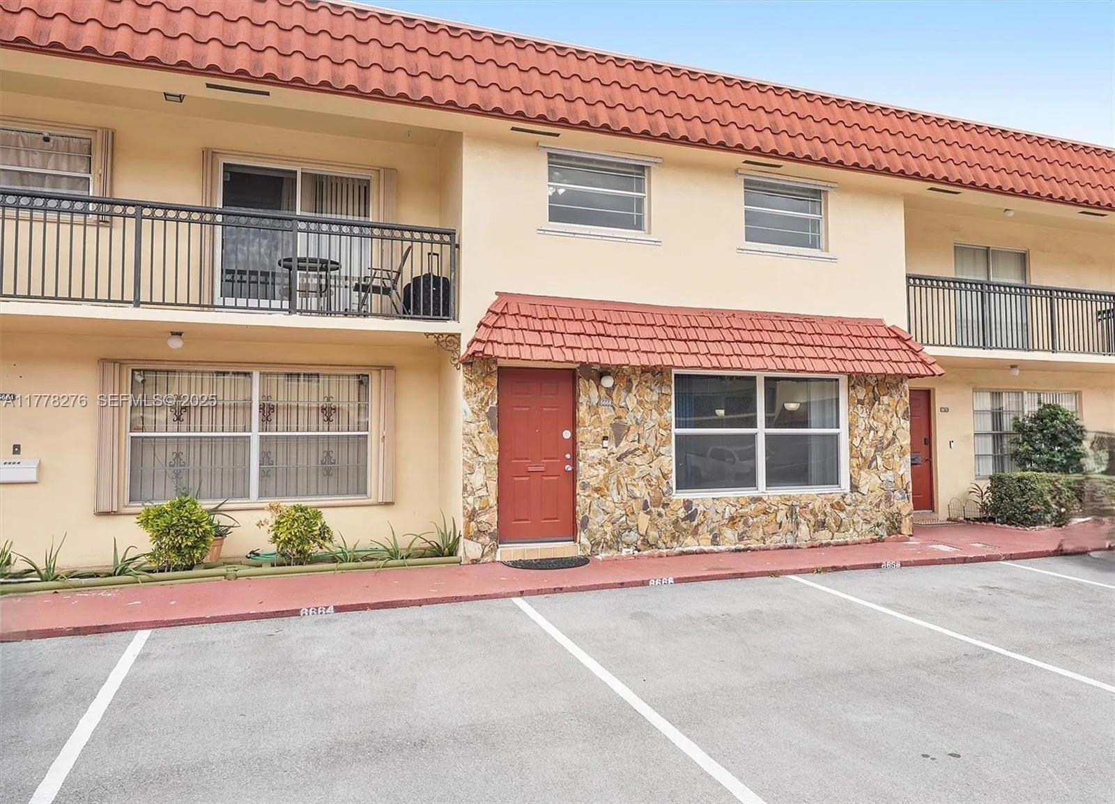 Vendido 6668 SW 41st Place 29, Davie, FL 33314, Davie, FL 33314