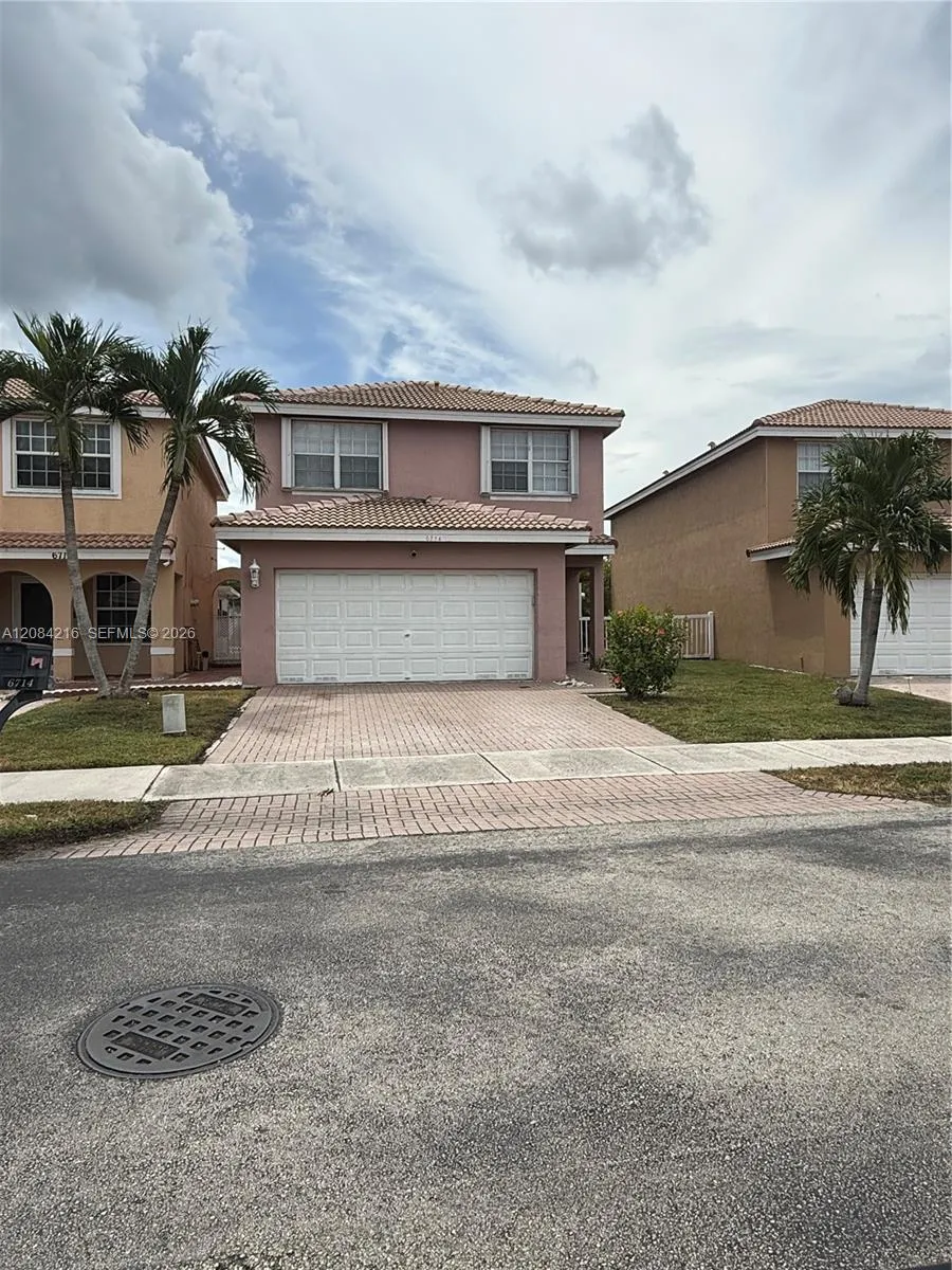 En Renta 6714 NW 39th Lane 0, Lauderhill, FL 33319, Lauderhill, FL 33319