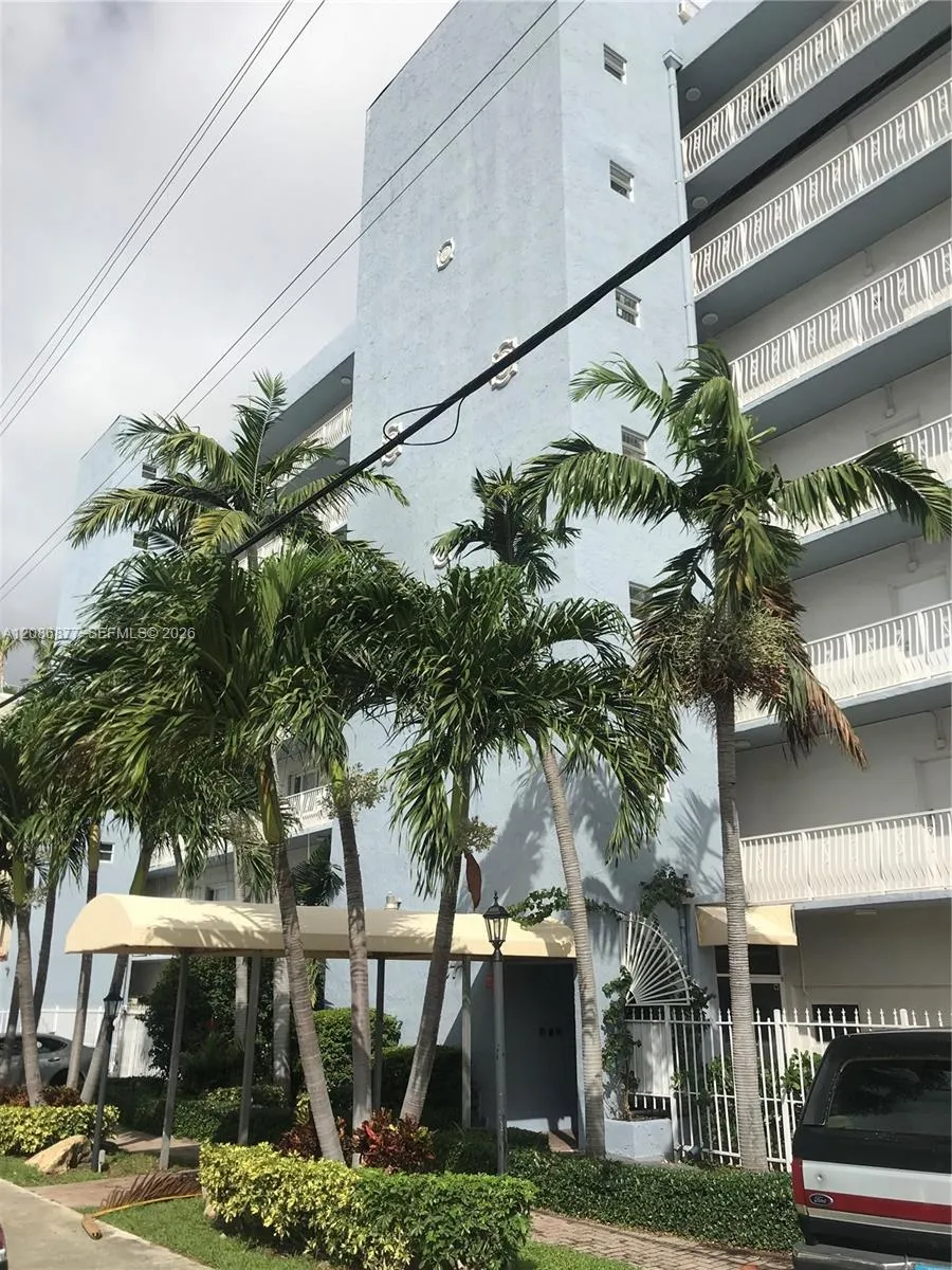En Venta 677 NE 24 Th 704, Miami, FL 33137, Miami, FL 33137