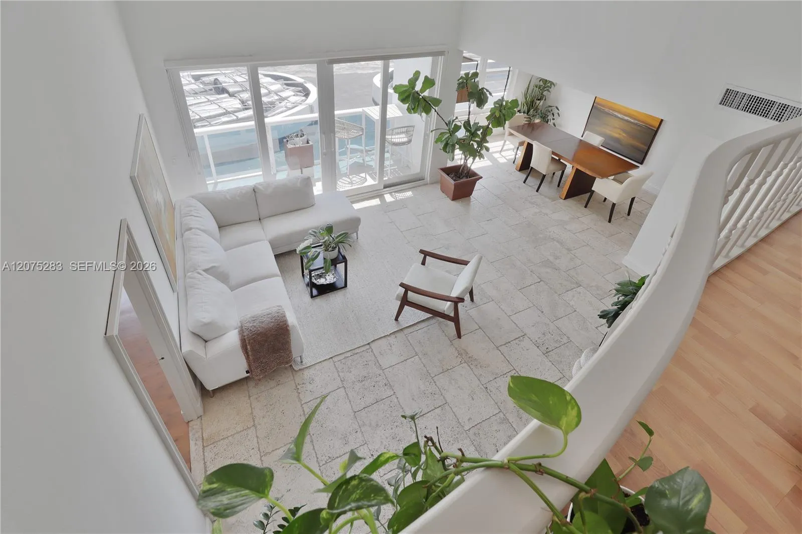 Foto de propiedad en 6770 Indian Creek Drive TE, Miami Beach, FL 33141 Miami Beach con MLS# 