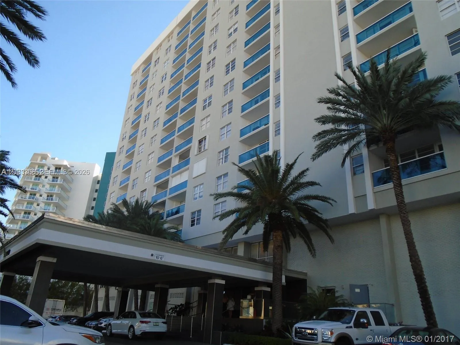 Foto de propiedad en 6770 Indian Creek Drive TS-C, Miami Beach, FL 33141 Miami Beach con MLS# 