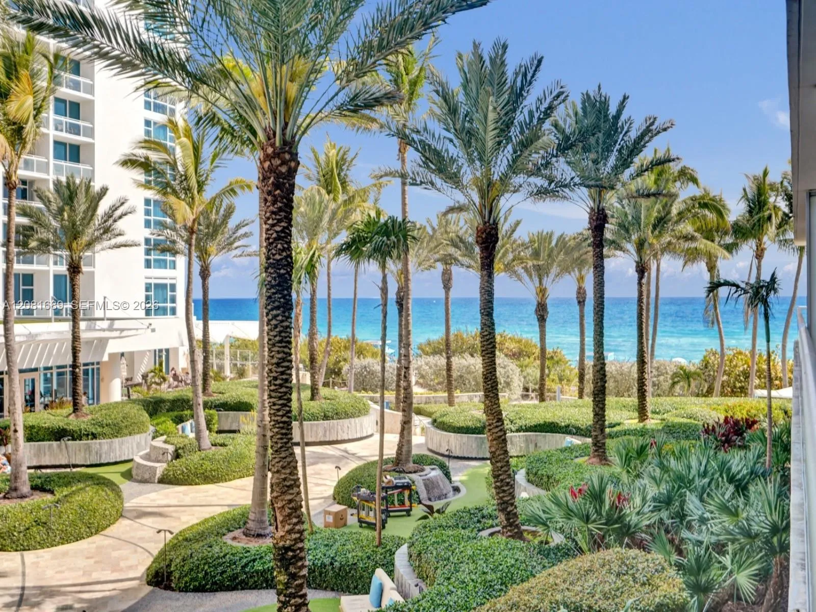 Foto de propiedad en 6799 Collins Avenue 201, Miami Beach, FL 33141 Miami Beach con MLS# 